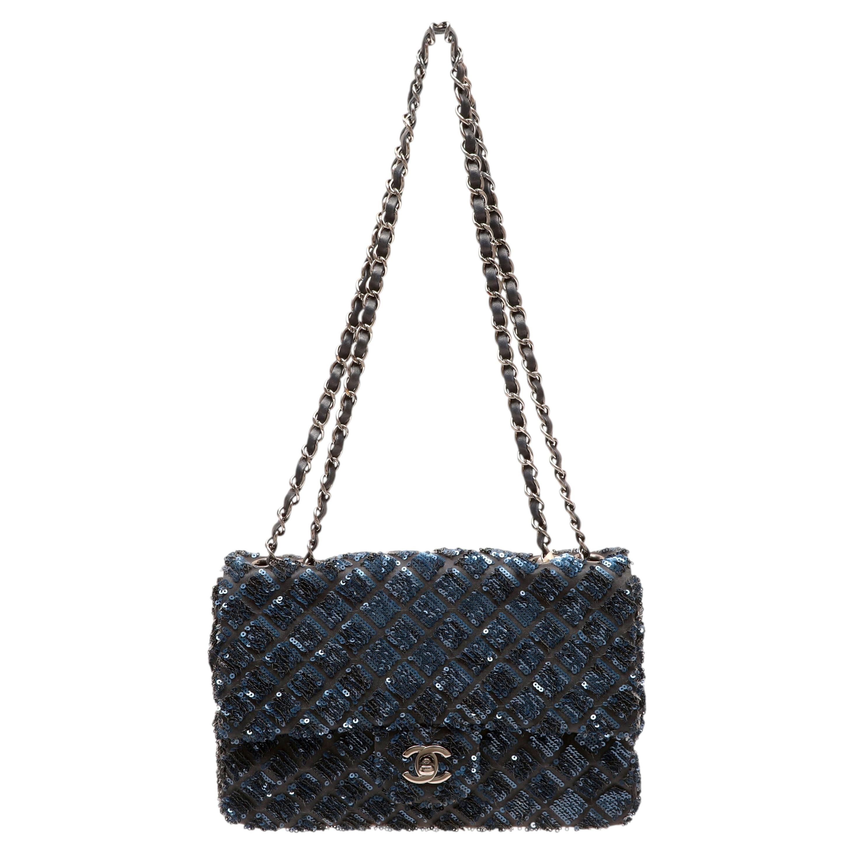 Chanel Marineblau Pailletten gesteppt klassische einzelne Klappe Tasche mit Silber Hardware
