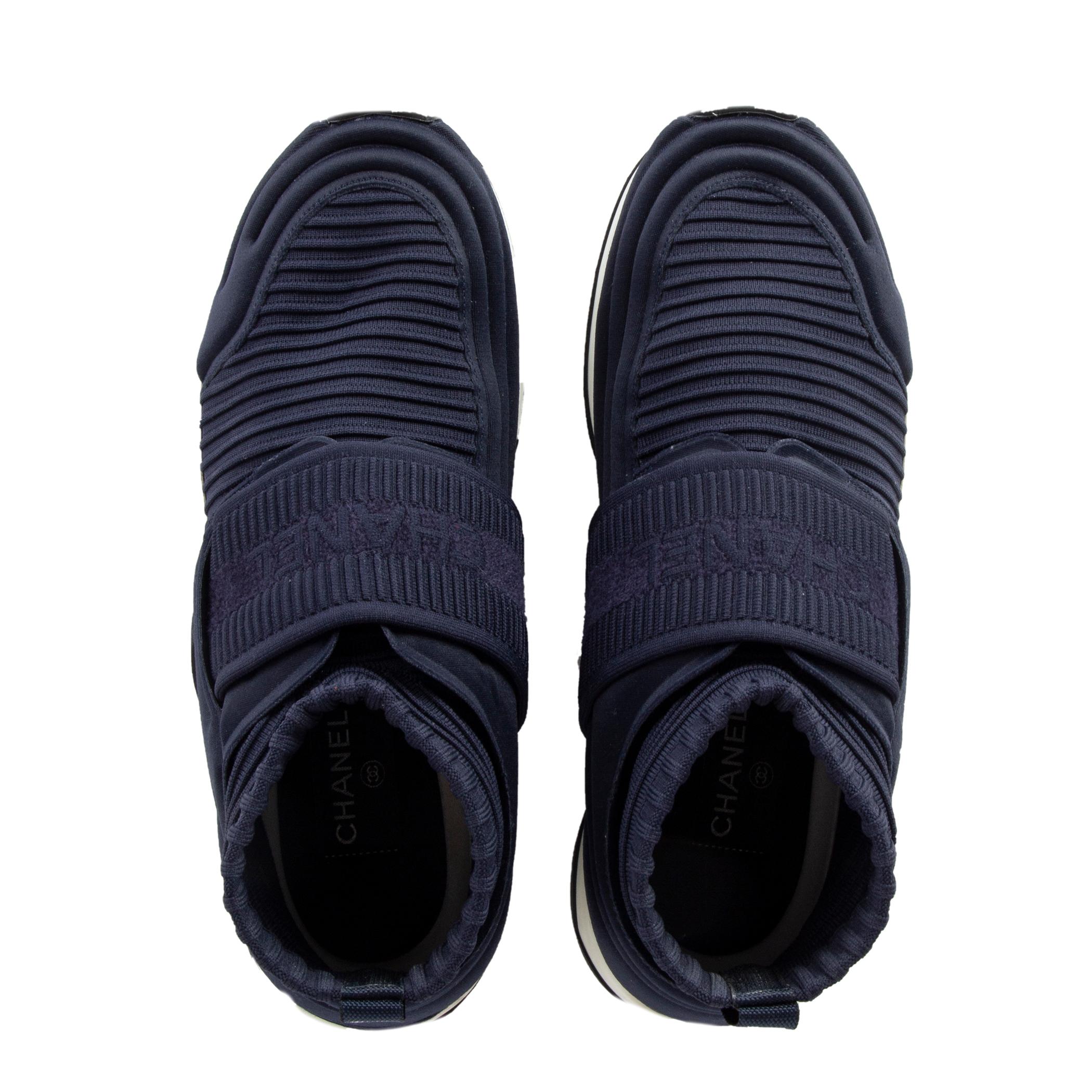 chanel socks sneakers