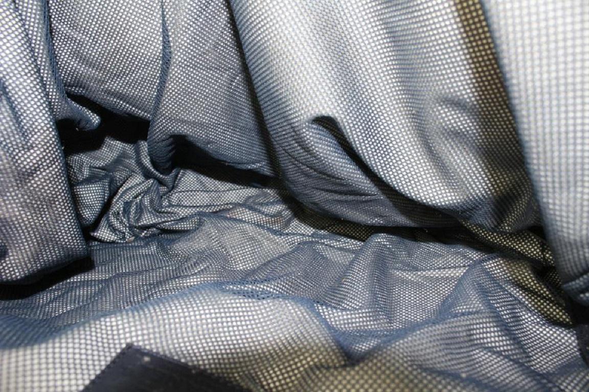 Chanel Chanel Marineblaue gestreifte Sports Line Duffle Tote Bag 929c98 im Zustand „Gut“ im Angebot in Dix hills, NY
