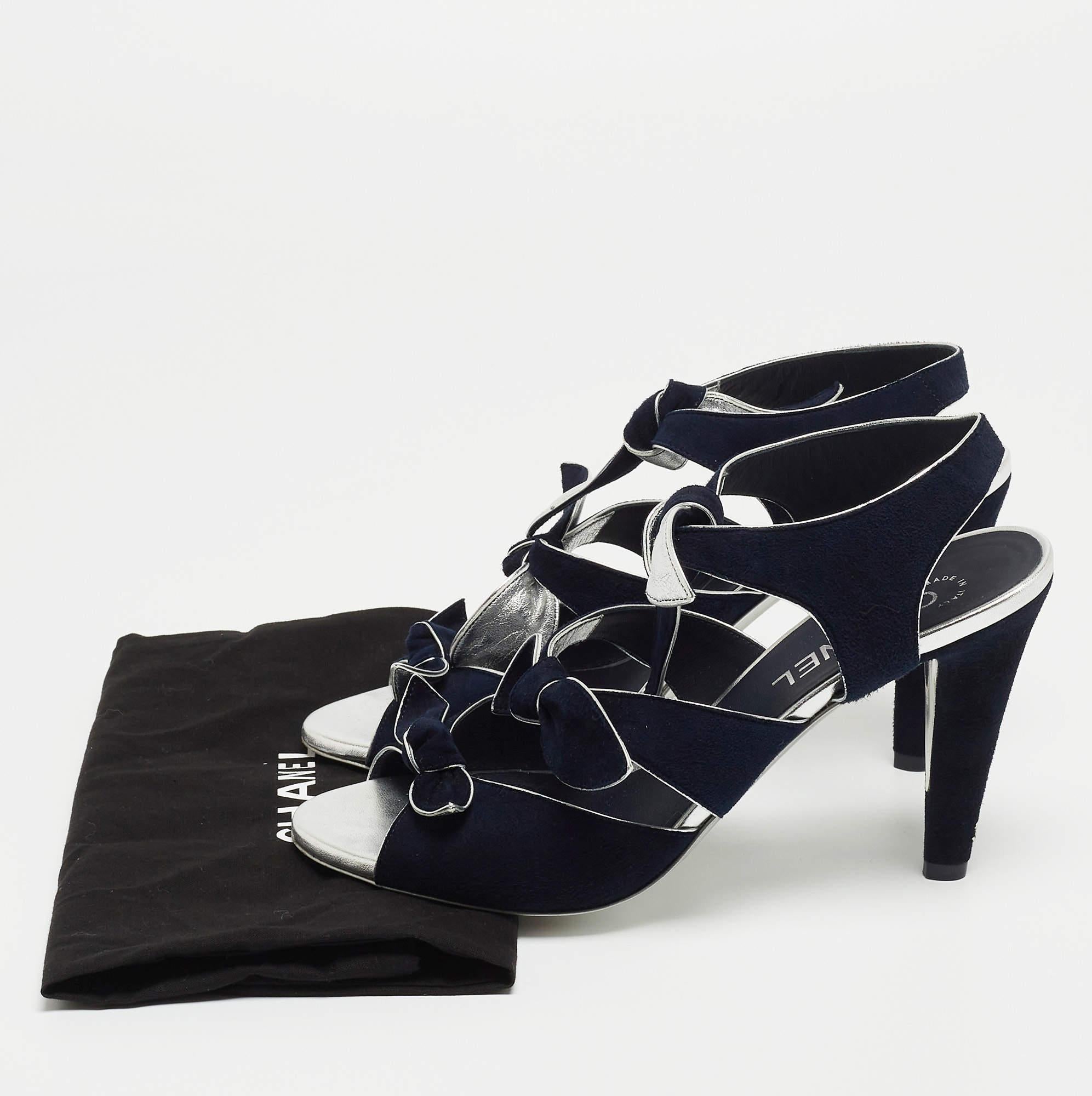 Chanel Navy Blue Suede Knotted Bow Ankle Strap Sandals Size 39 For Sale 4