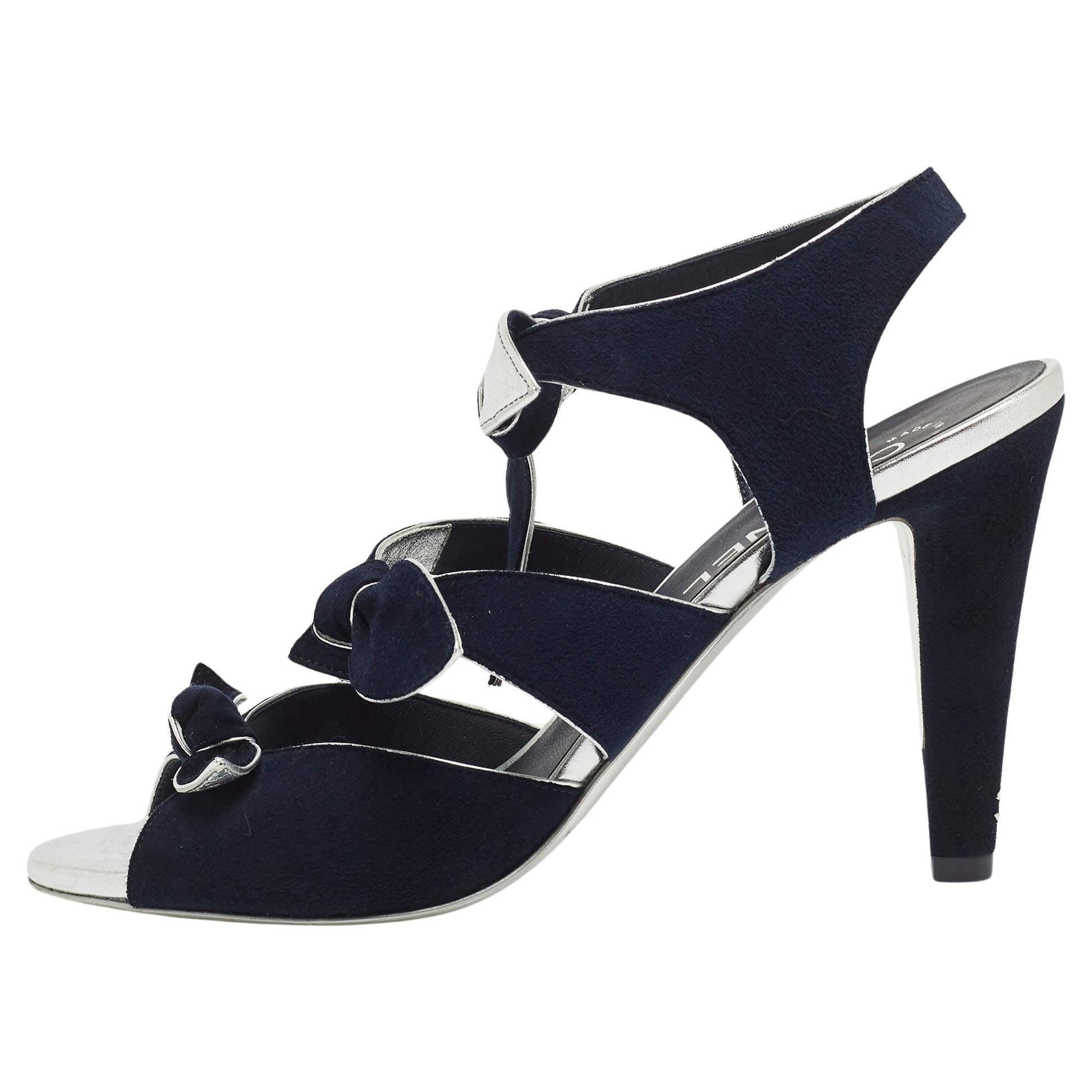 Chanel Navy Blue Suede Knotted Bow Ankle Strap Sandals Size 39 For Sale