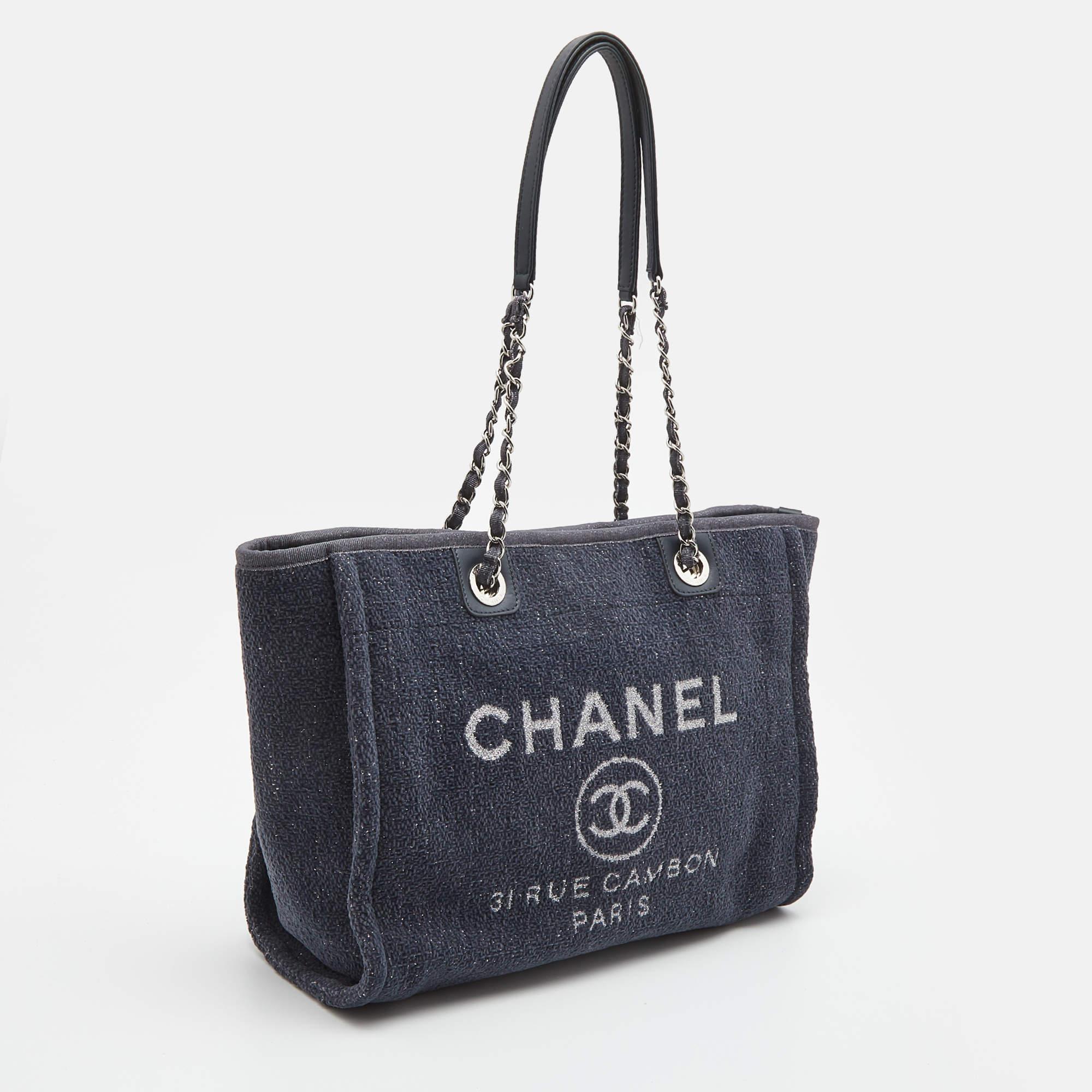 Women's Chanel Navy Blue Tweed Medium Deauville Tote
