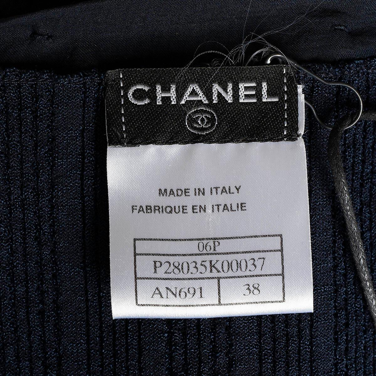 CHANEL navy blue viscose 2006 06P BOW RIB-KNIT Cardigan Sweater 38 S For Sale 4