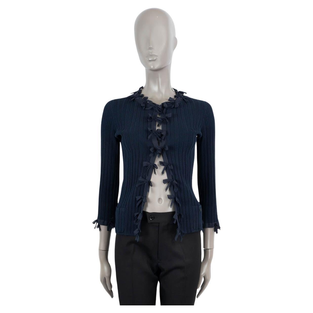 CHANEL navy blue viscose 2006 06P BOW RIB-KNIT Cardigan Sweater 38 S For Sale