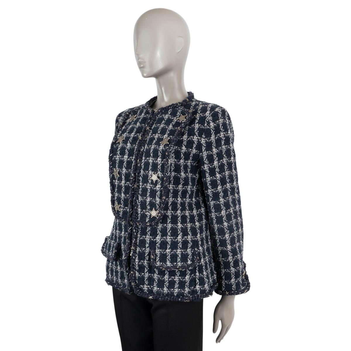 Women's CHANEL navy blue & white cotton 2014 14A DALLAS ZIP-FRONT TWEED Jacket 42 L For Sale