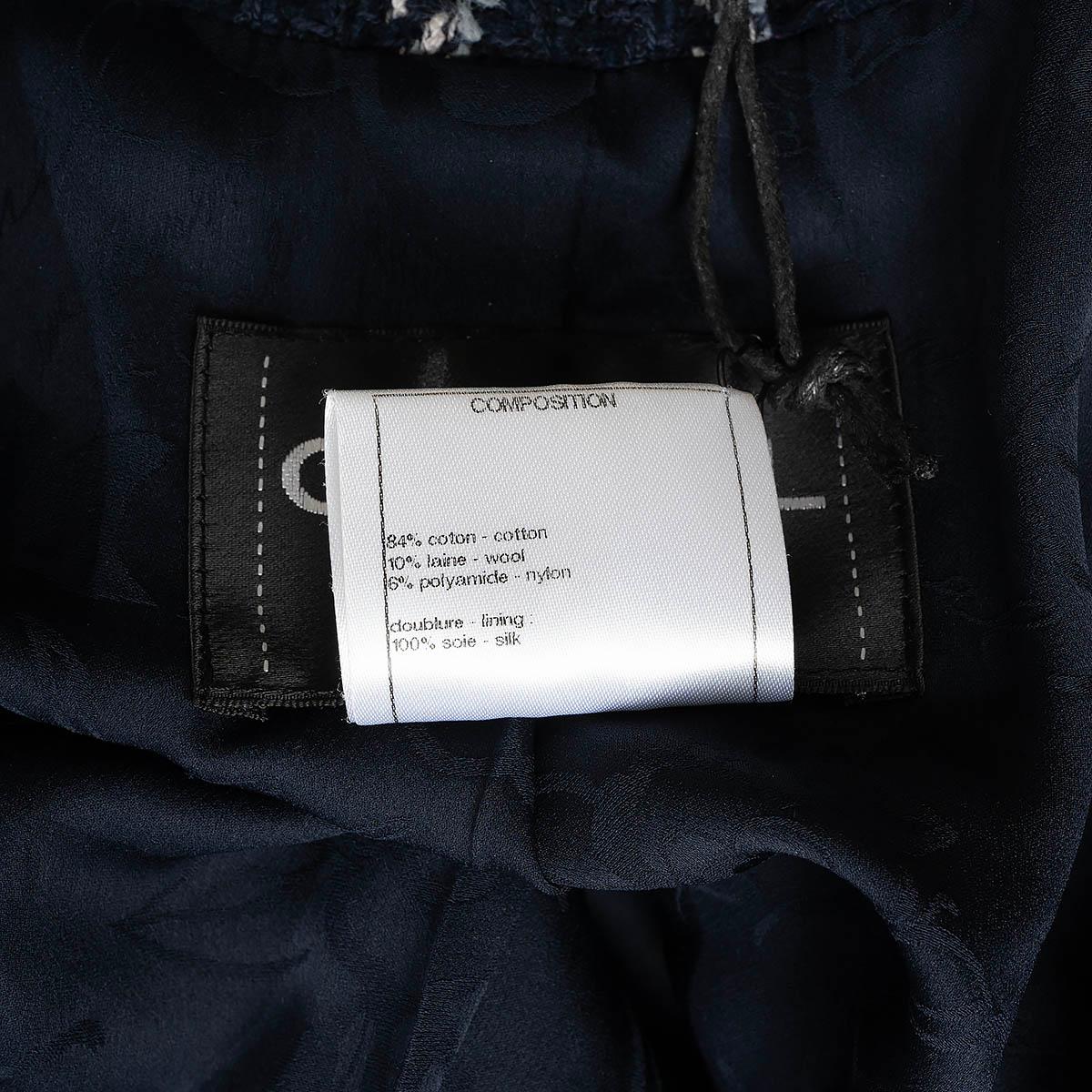 CHANEL bleu marine et coton blanc 2014 14A DALLAS ZIP-FRONT TWEED Jacket 42 L en vente 5