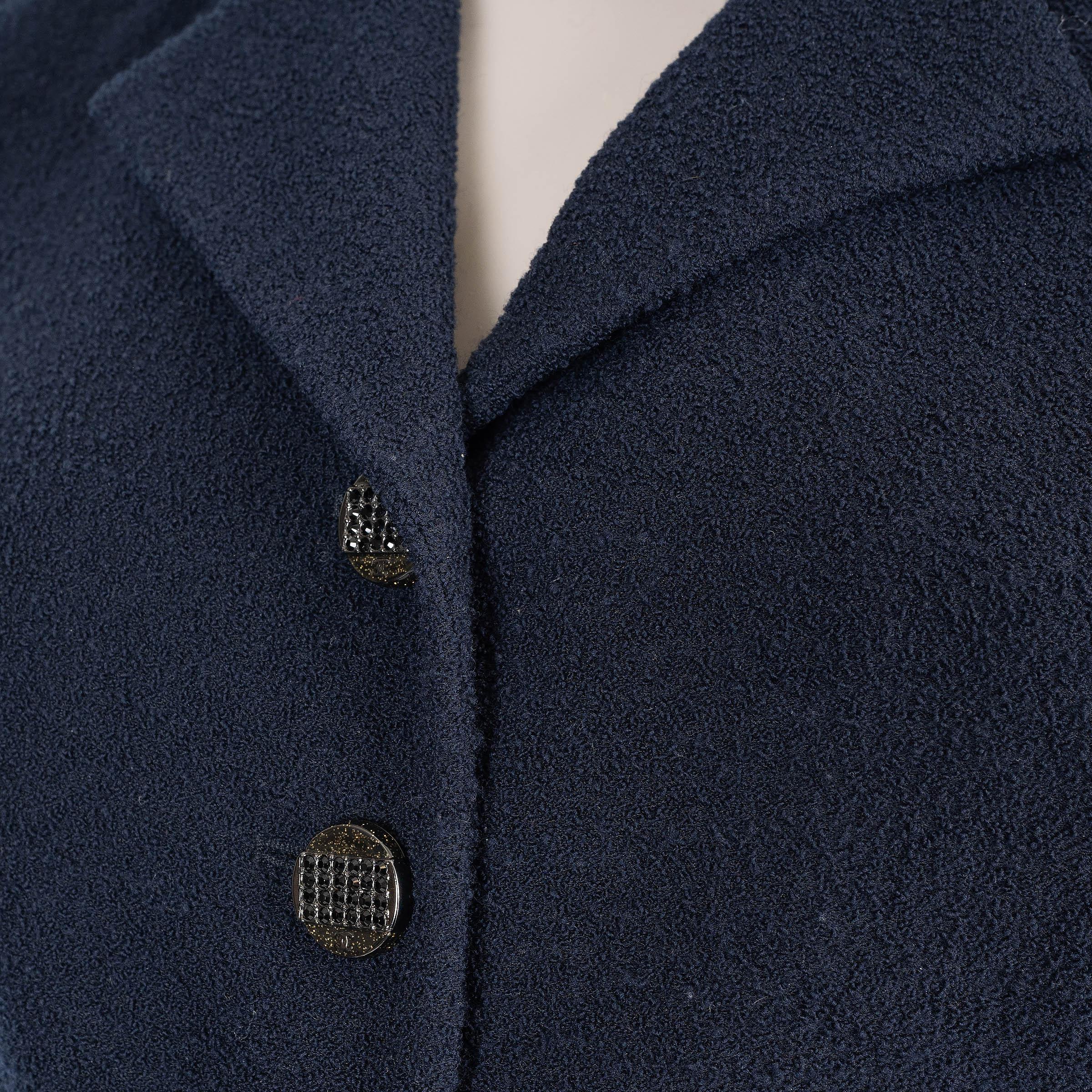CHANEL navy blue wool 11A SHORT TWEED Jacket 40 M For Sale 1