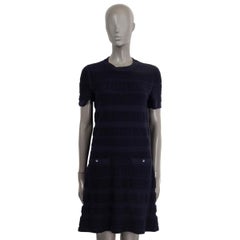 CHANEL bleu marine laine 2019 19B robe manches courtes en tricot texturé 38 S