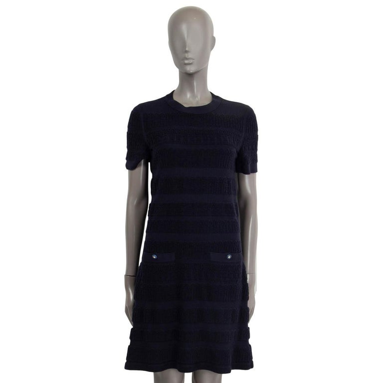 CHANEL navy blue wool 2019 19B SHORT SLEEVE TEXTURED KNIT Dress 38