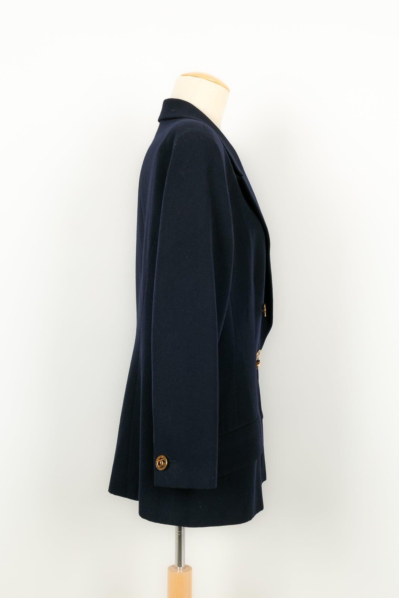 Women's Chanel Navy Blue Wool Jacket with a Silk Lining, 1990s For Sale