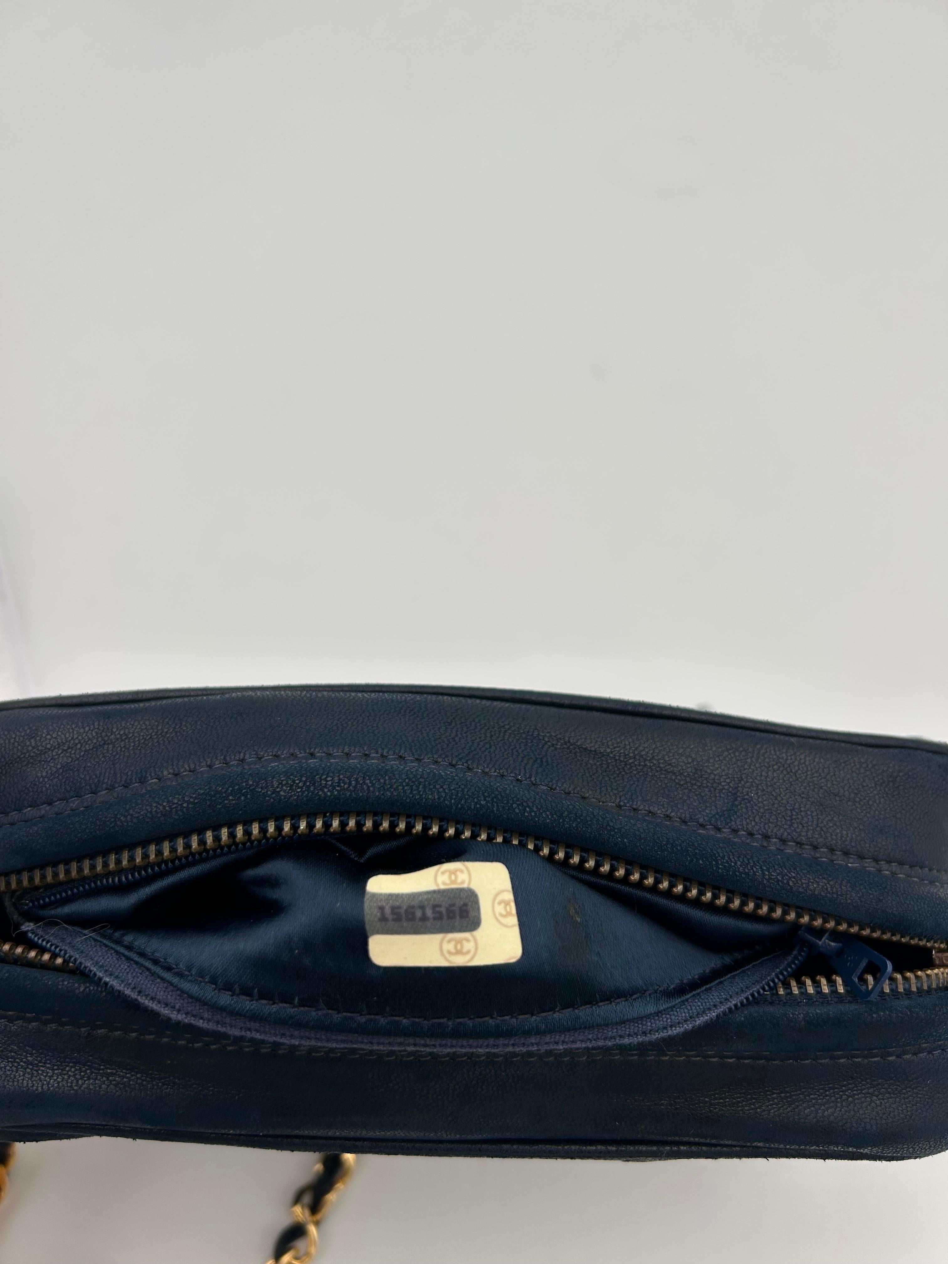 Chanel Navy Camera Front Pocket CC Tassel Bag 1990 in vendita 6