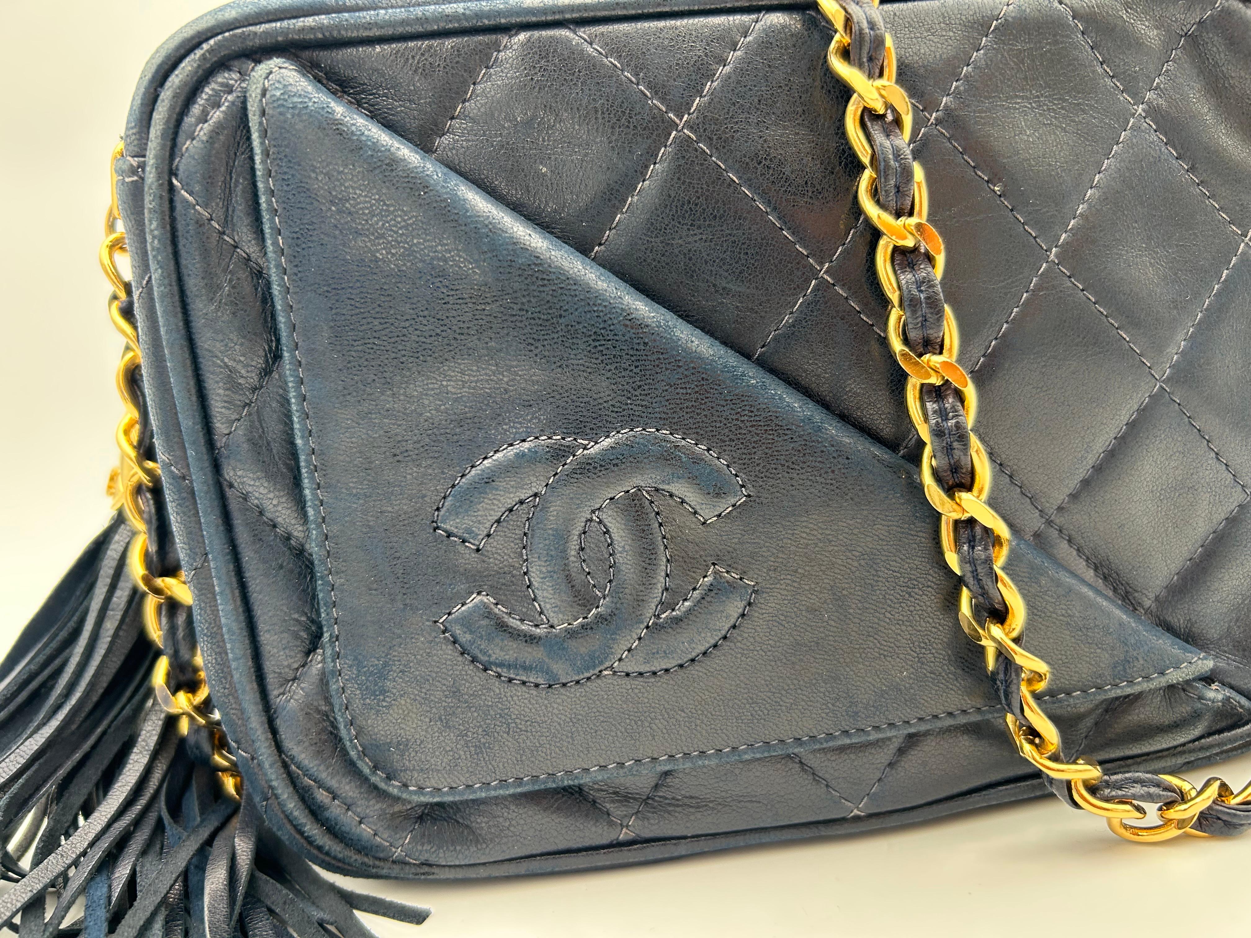 Nero Chanel Navy Camera Front Pocket CC Tassel Bag 1990 in vendita