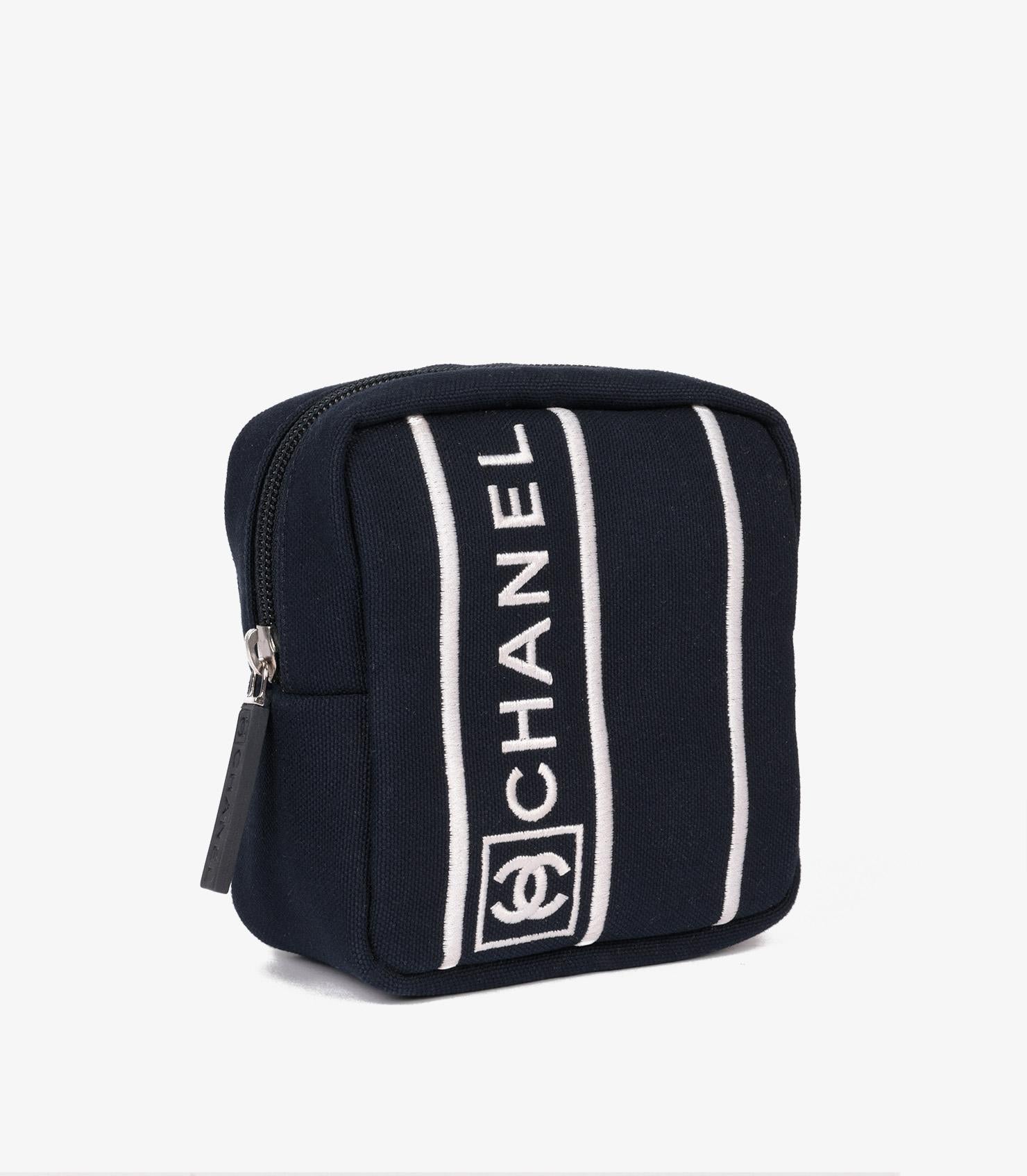 Chanel Navy Canvas Sports Line Tennis Pouch And Balls Set In Excellent Condition For Sale In Bishop's Stortford, Hertfordshire