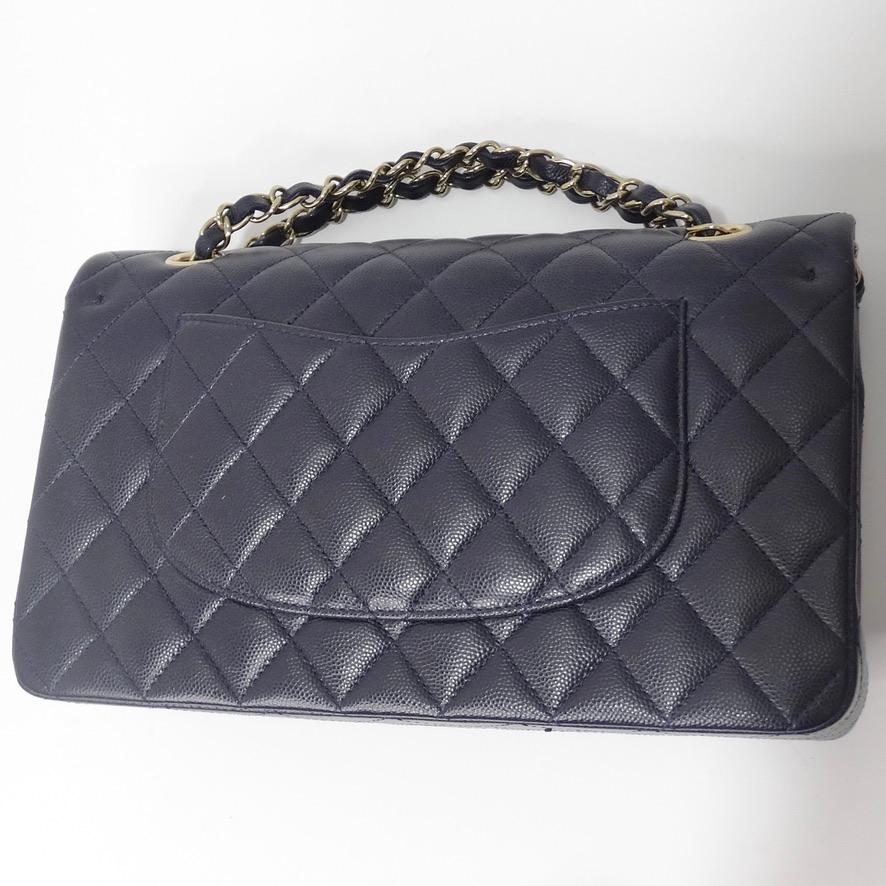 Chanel Navy Classic Double Flap 4