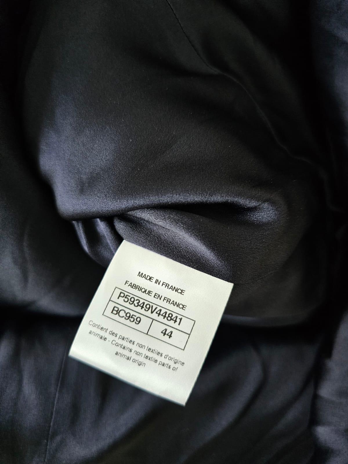 Chanel Wool Navy Coat brand new with the tag For Sale 6