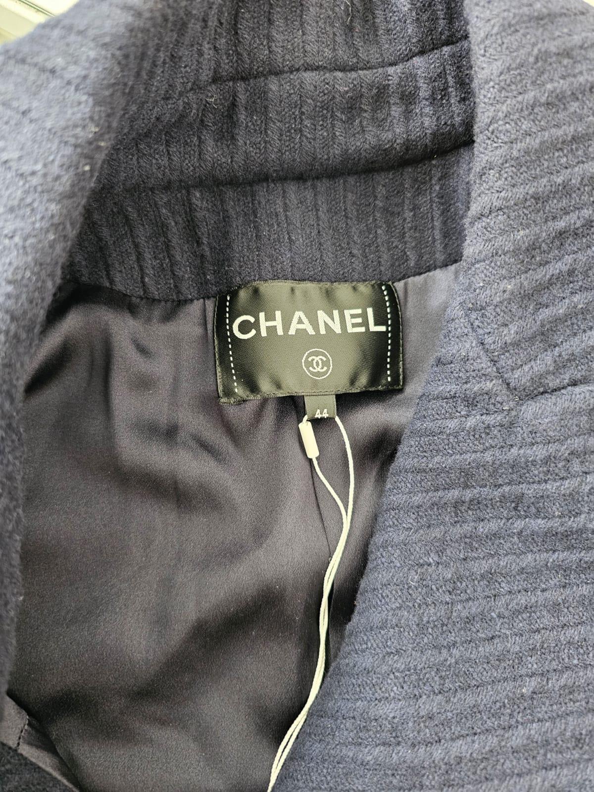Chanel Wool Navy Coat brand new with the tag For Sale 2