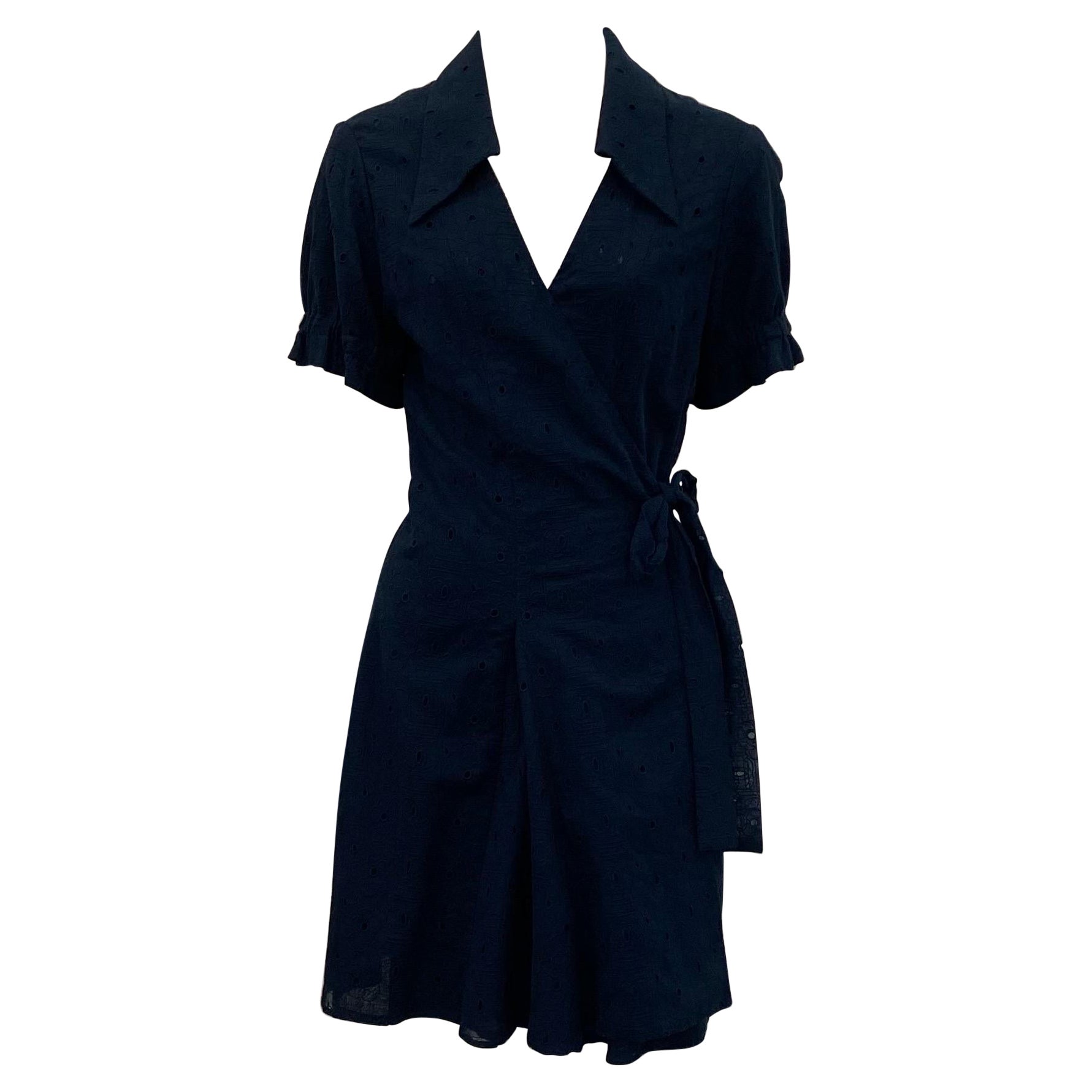 Chanel - Robe portefeuille à œillets en coton bleu marine, taille 42 - 07P Collection