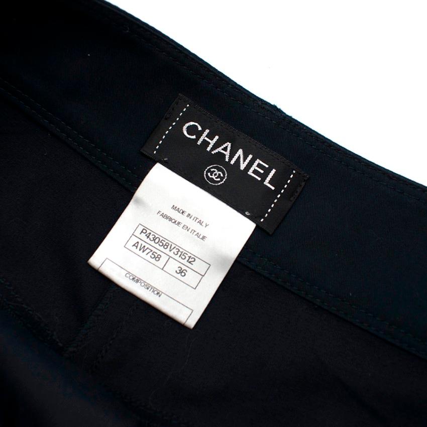 Chanel Navy Cotton Mid-rise Frilled Shorts - Size US 4 In Excellent Condition For Sale In London, GB