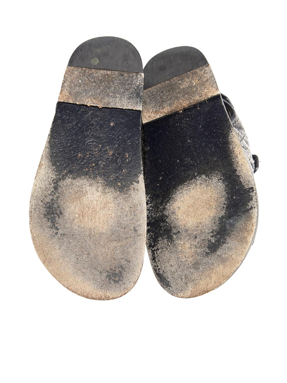 Women's Chanel Navy Dad Denim Sandals Size IT 38 For Sale