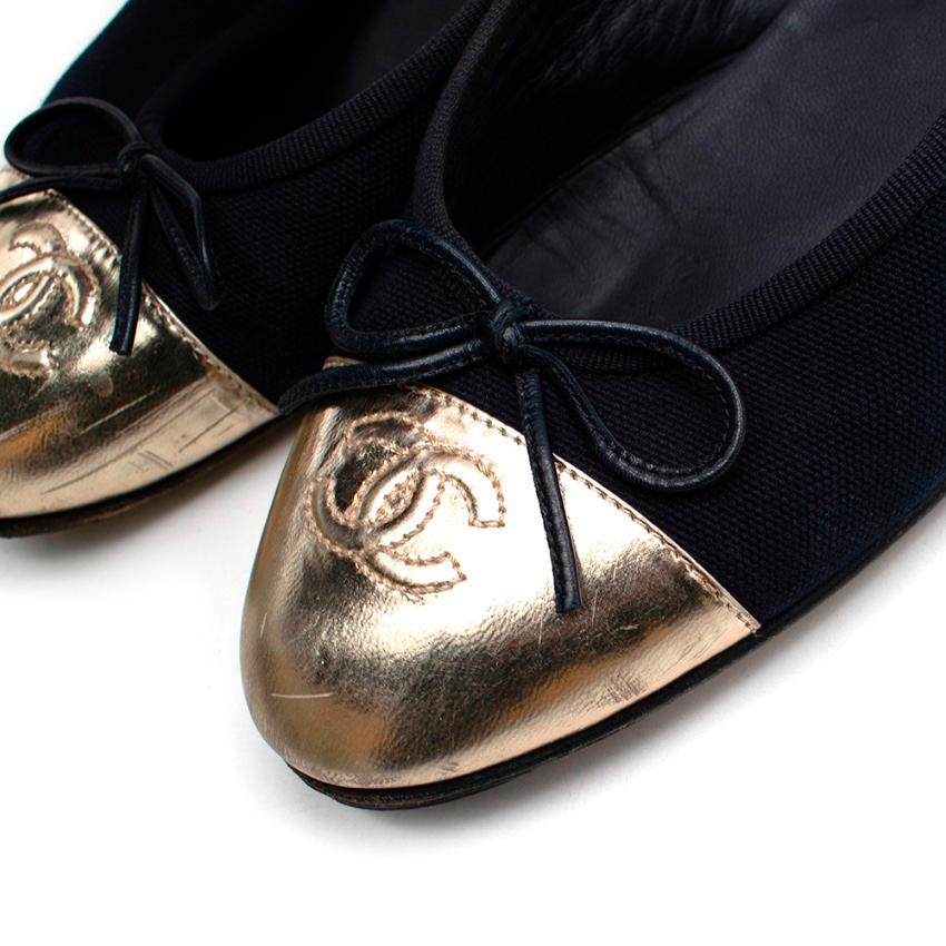 Chanel Navy & Gold Canvas & Leather CC Ballerina Flats - Size EU 40C 1