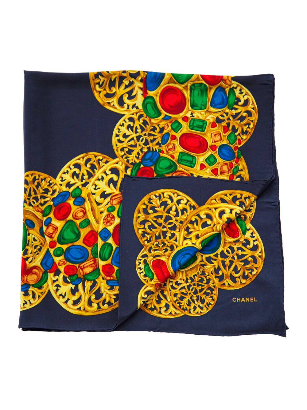 Crafted in France from the finest navy-coloured silk, this pre-owned scarf by Chanel features a lightweight construction, a square shape and an elegant all-over print of the brand's signature gripoix jewellery, motifs in alternating shades of blue,