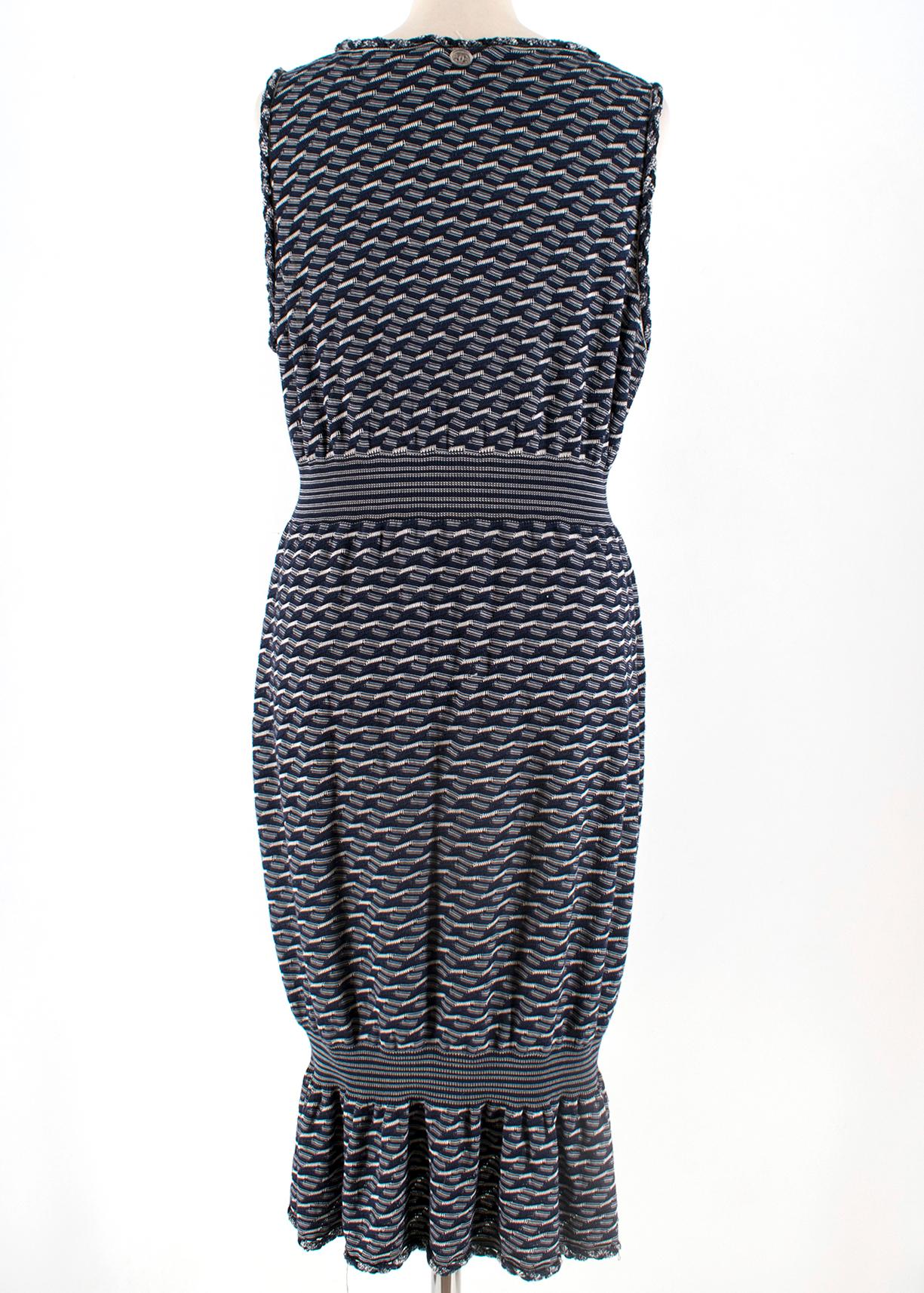 Black Chanel Navy Knit Sleeveless Dress - Size US 8 For Sale