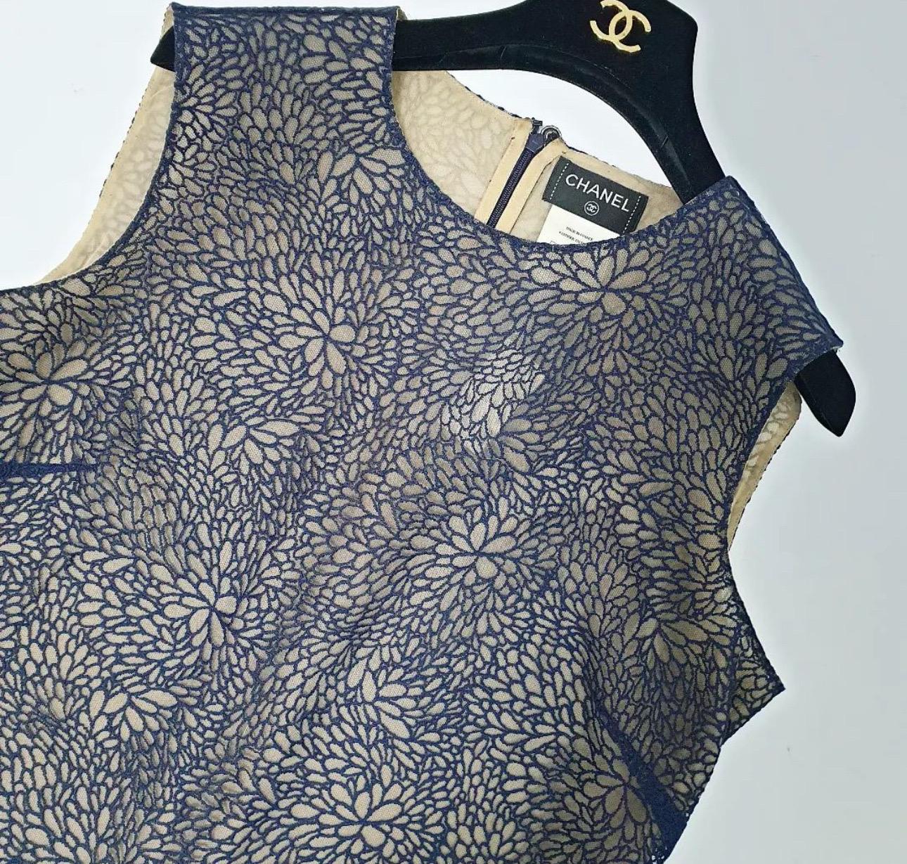 Chanel Navy Lace Camellia Tank Top For Sale 3