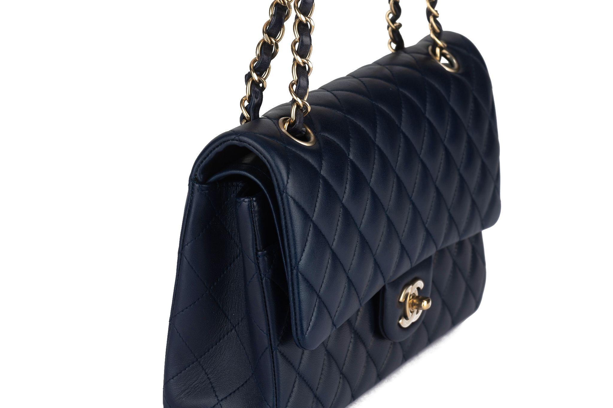 Chanel Navy Lambskin Double Flap Bag In Excellent Condition For Sale In West Hollywood, CA