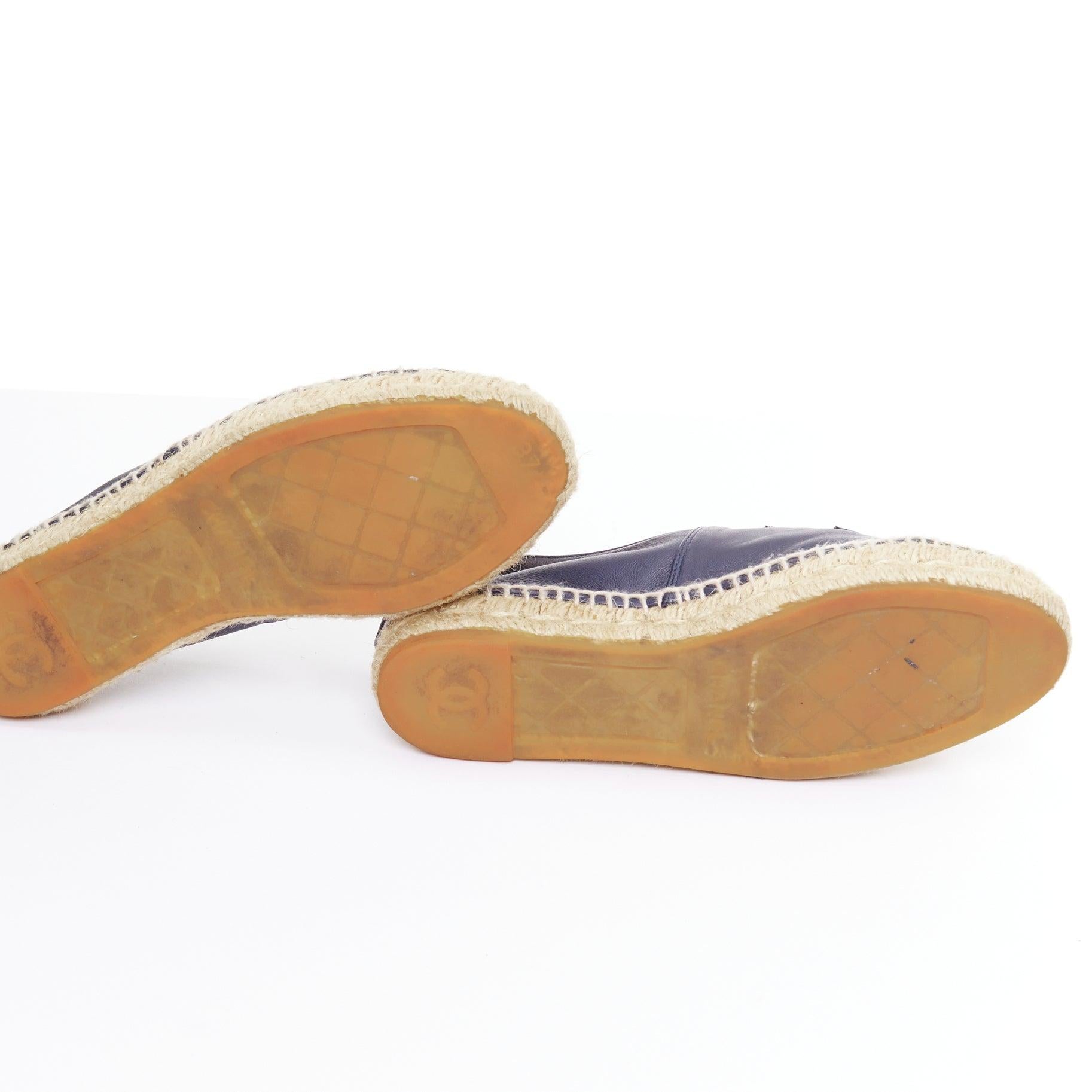 CHANEL navy lambskin leather CC logo applique jute espadrille shoes EU37 For Sale 6
