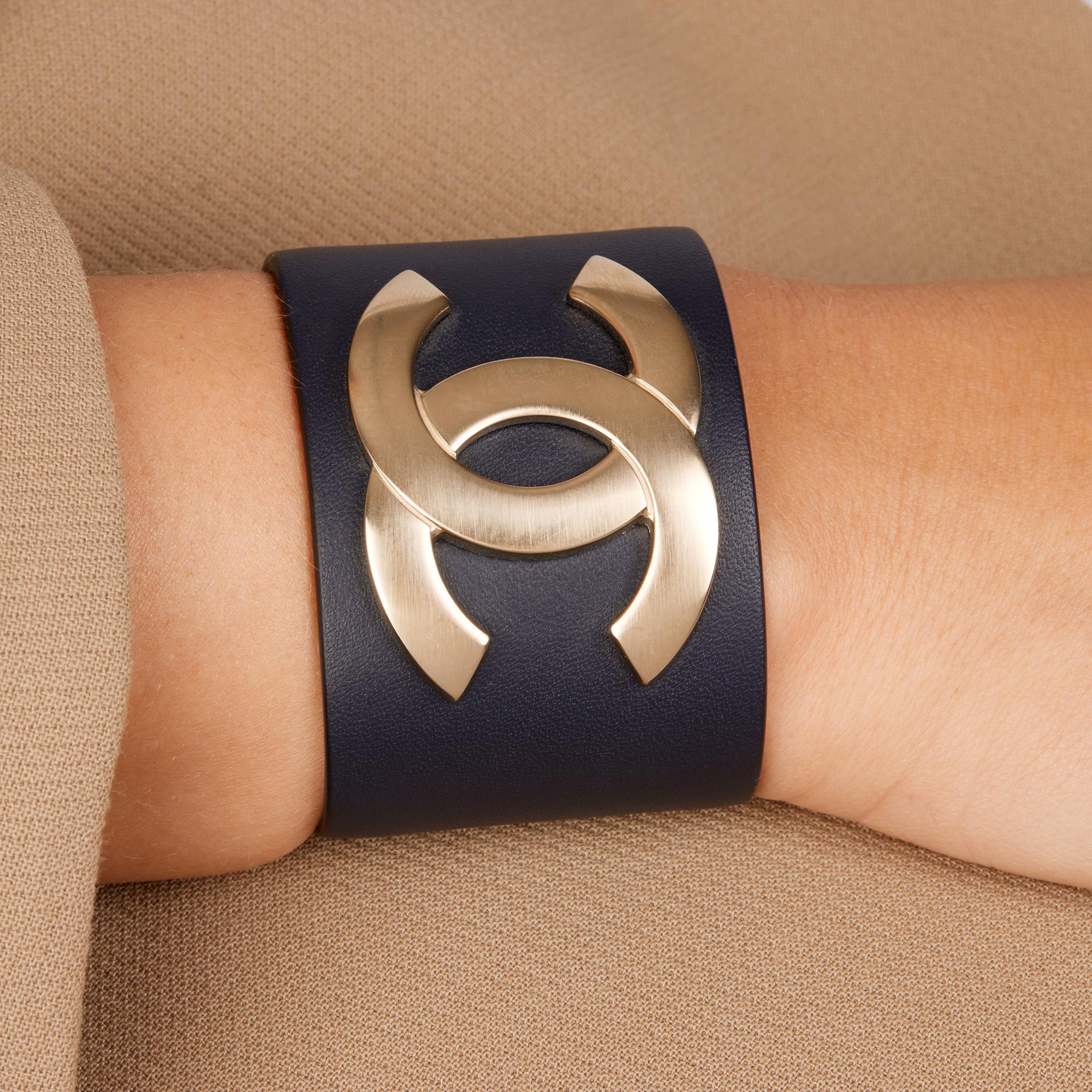 Chanel Navy Lambskin Leather Gold CC Bracelet 3