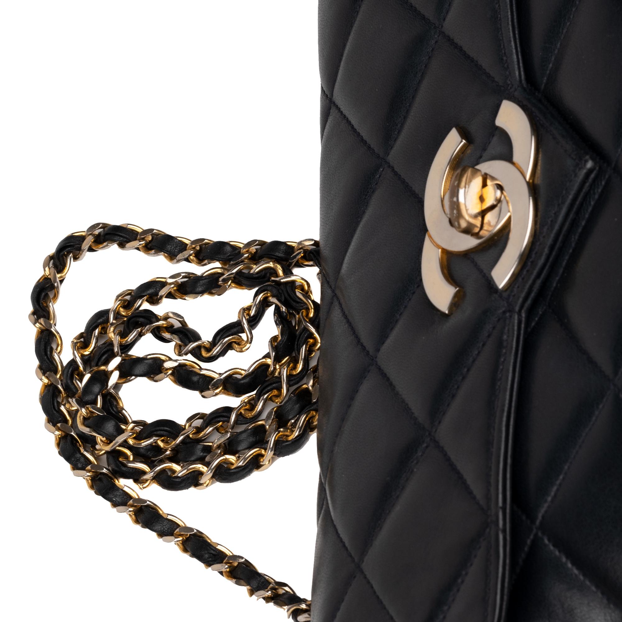 Chanel Navy Lambskin shouldr Bag 5