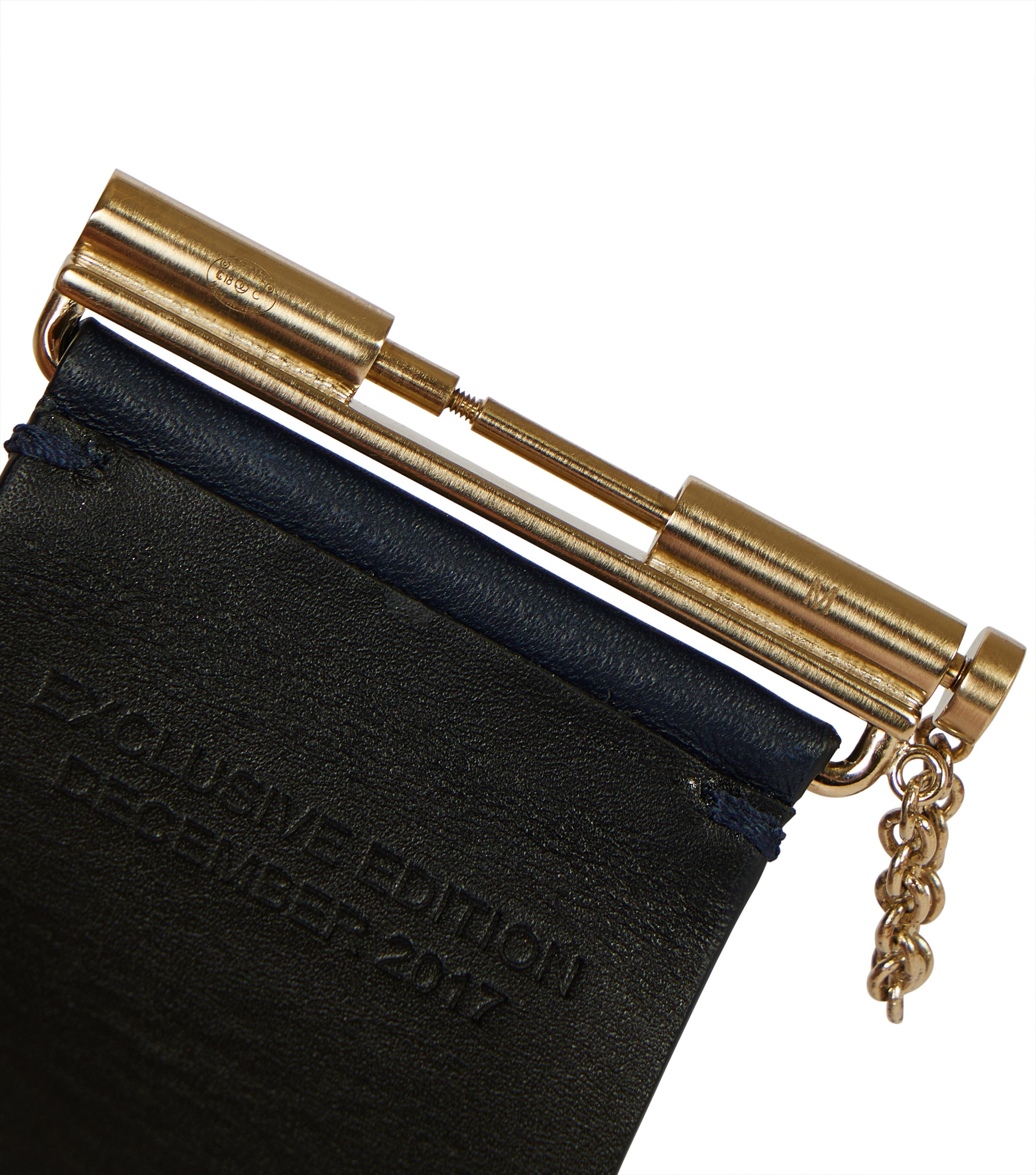 De las mujeres Chanel Pulsera CC de cuero azul marino en venta