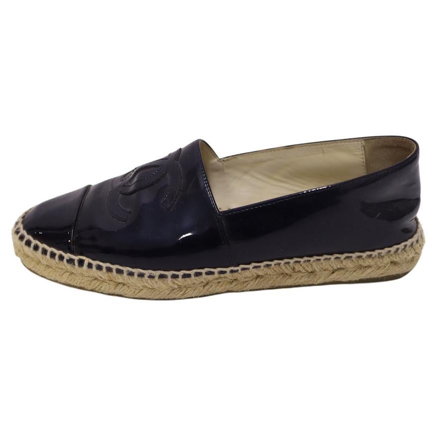 Chanel Navy Patent Lambskin Leather Espadrilles EU 38 For Sale