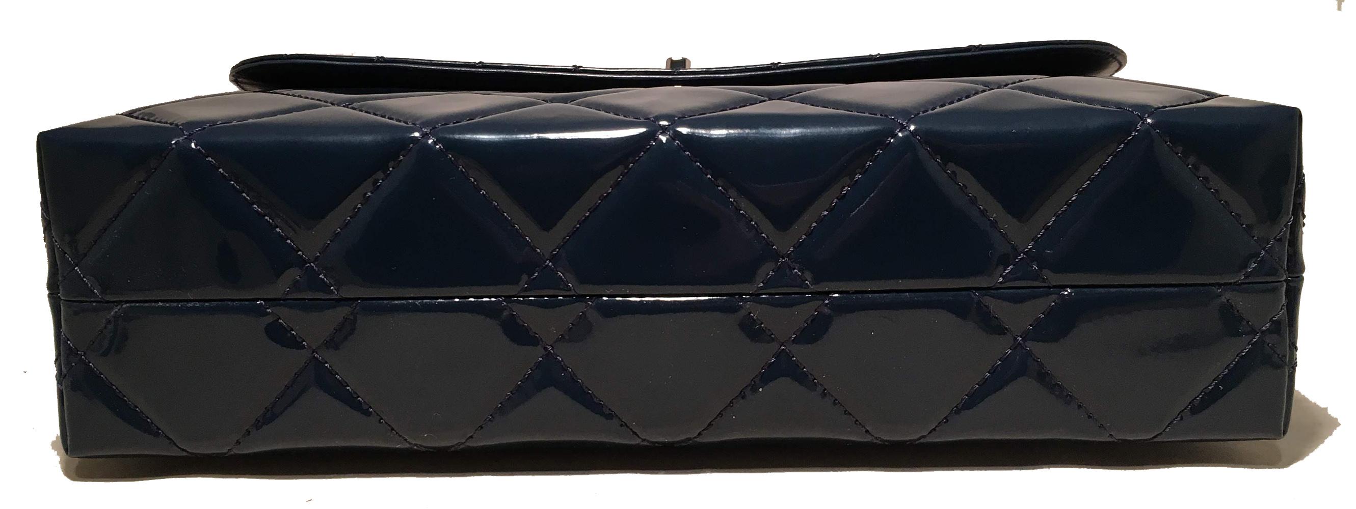 Chanel Marine Navy Patent Leather Jumbo Classic Flap Shoulder Bag In Excellent Condition In Philadelphia, PA