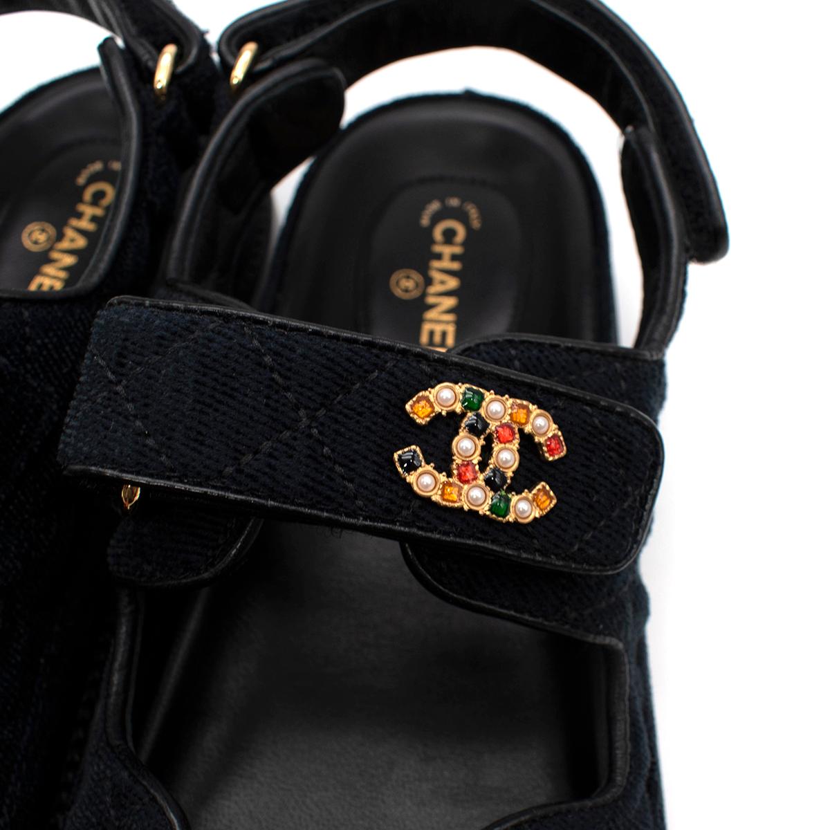 Chanel Navy Quilted Denim Dad Sandals - Rare sold out colourway - Us size 8 In New Condition In London, GB