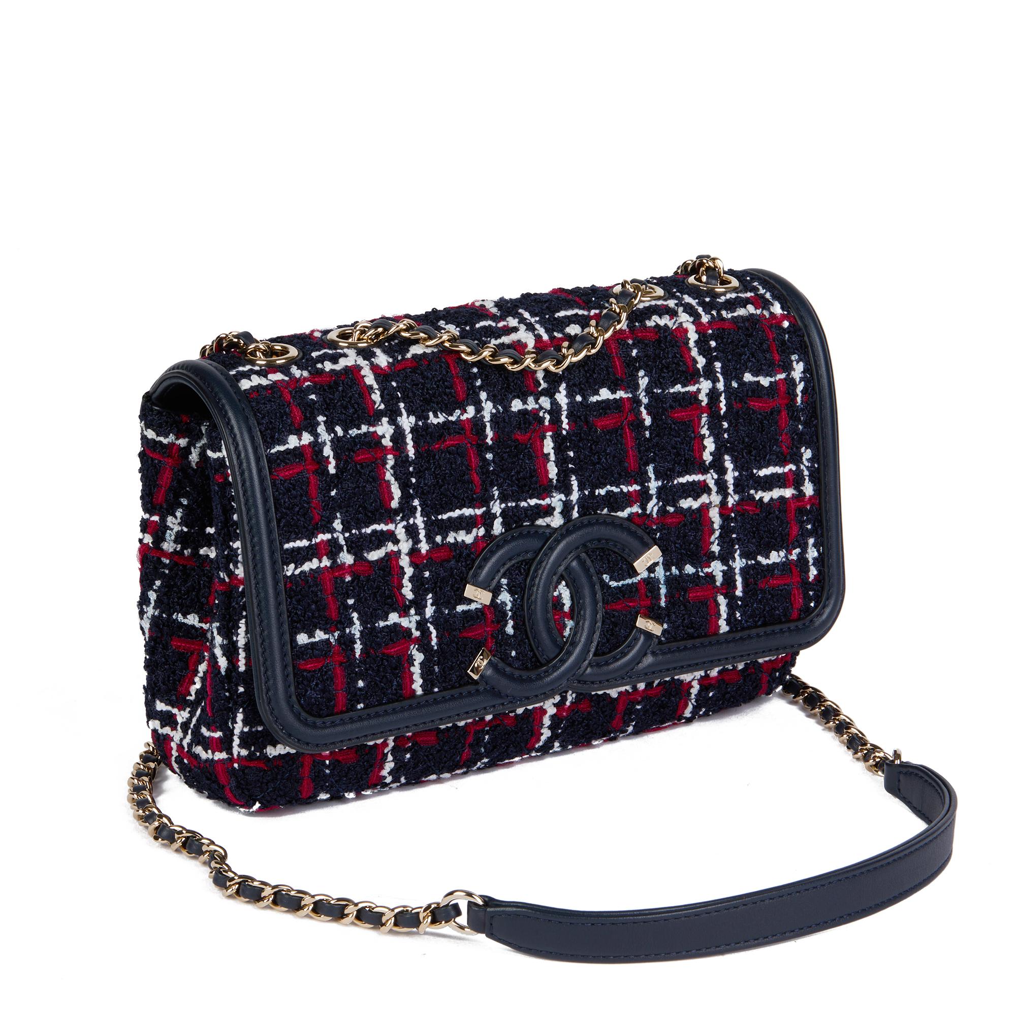 CHANEL
Navy, Red, White Tweed Fabric & Navy Lambskin Small Filigree Flap Bag

Serial Number: 30058595
Age (Circa): 2020
Accompanied By: Chanel Dust Bag, Box, Authenticity Card
Authenticity Details: Authenticity Card, Serial Sticker (Made in