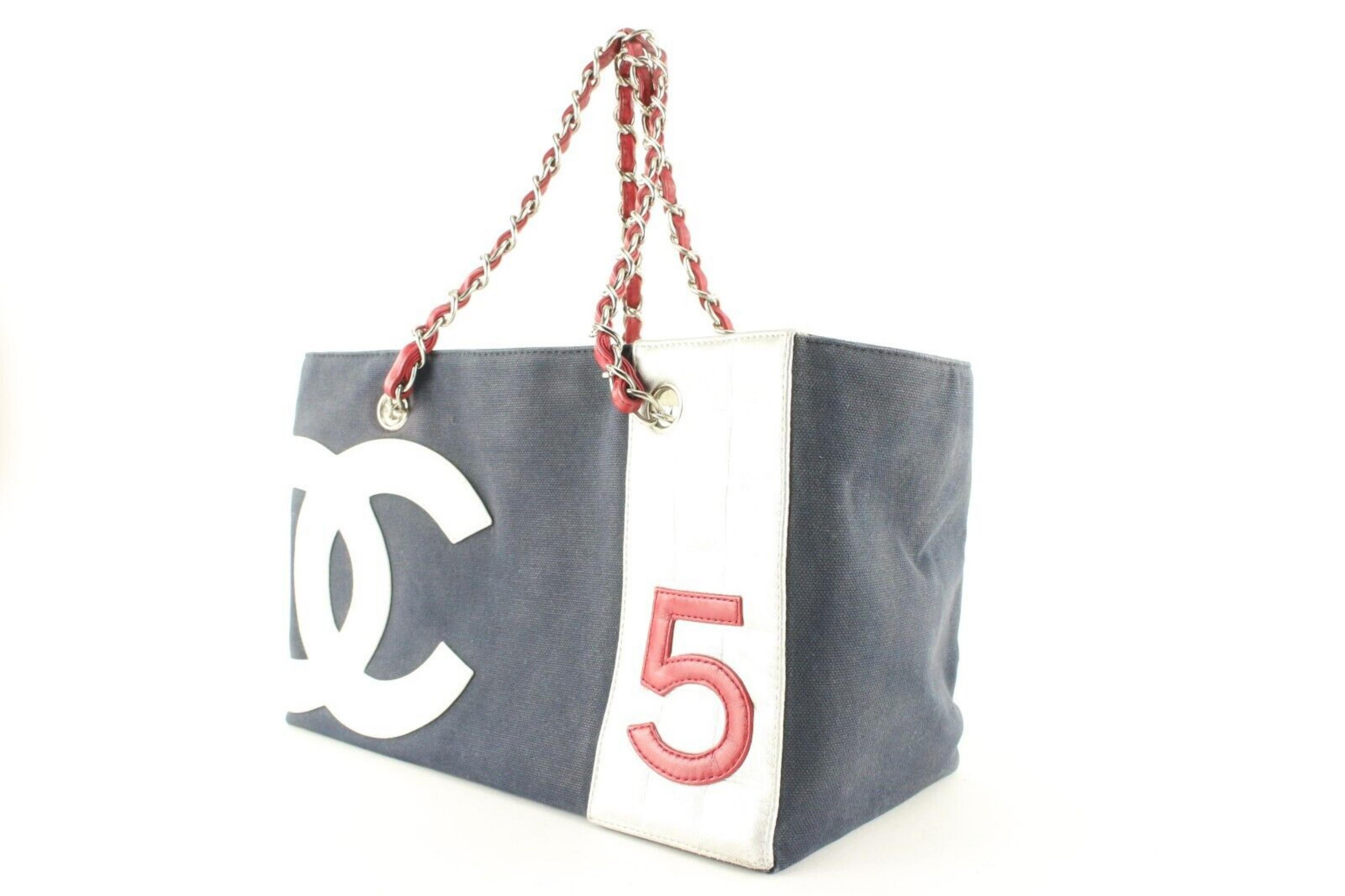 Chanel Fourre-tout en chaîne CC rouge marine et argenté n° 5 1C0424 en vente 5
