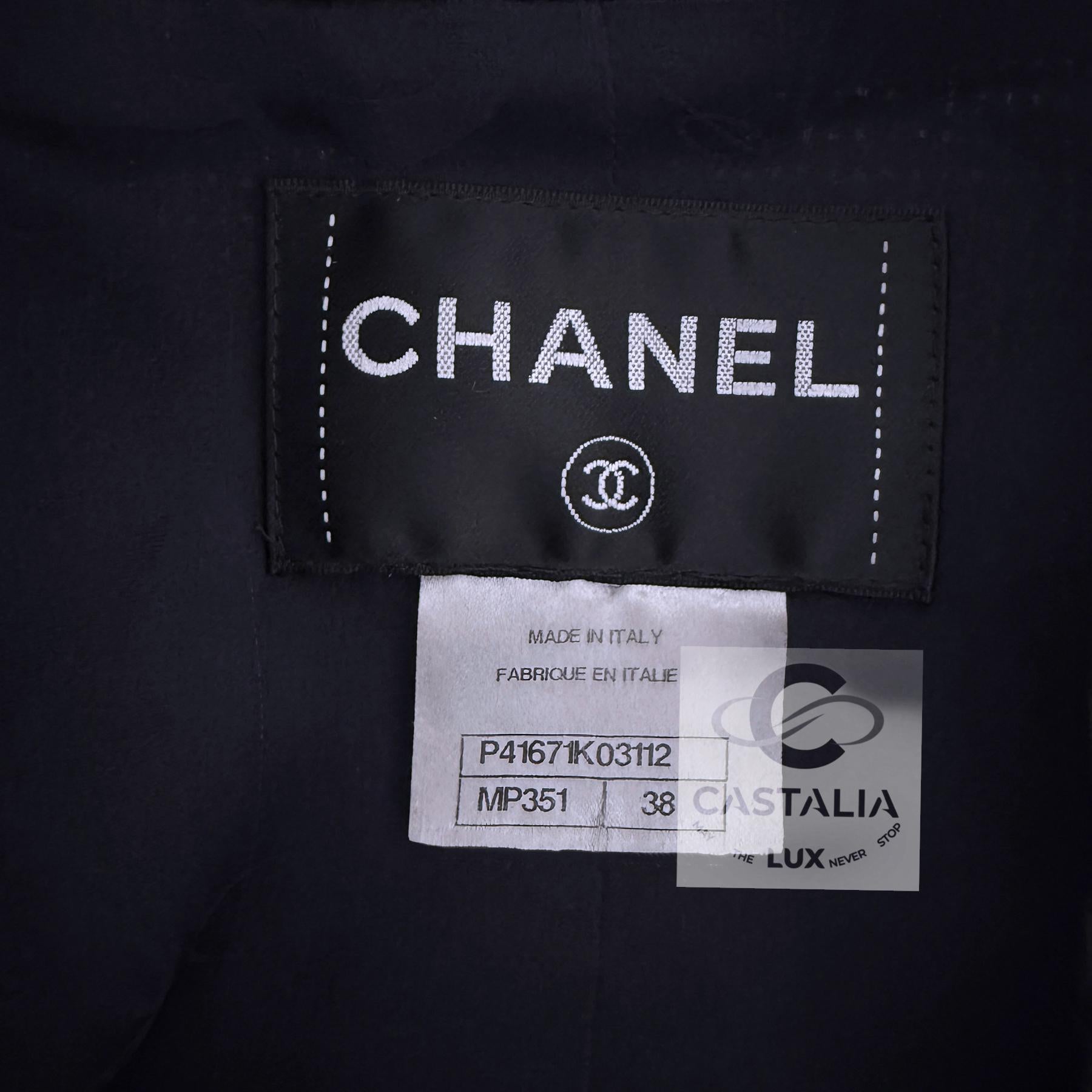 Chanel Navy Tweed Coat with Leather Accents 38 FR For Sale 10