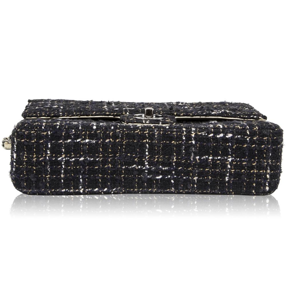 Chanel Navy Tweed Flap Bag In Good Condition In London, GB