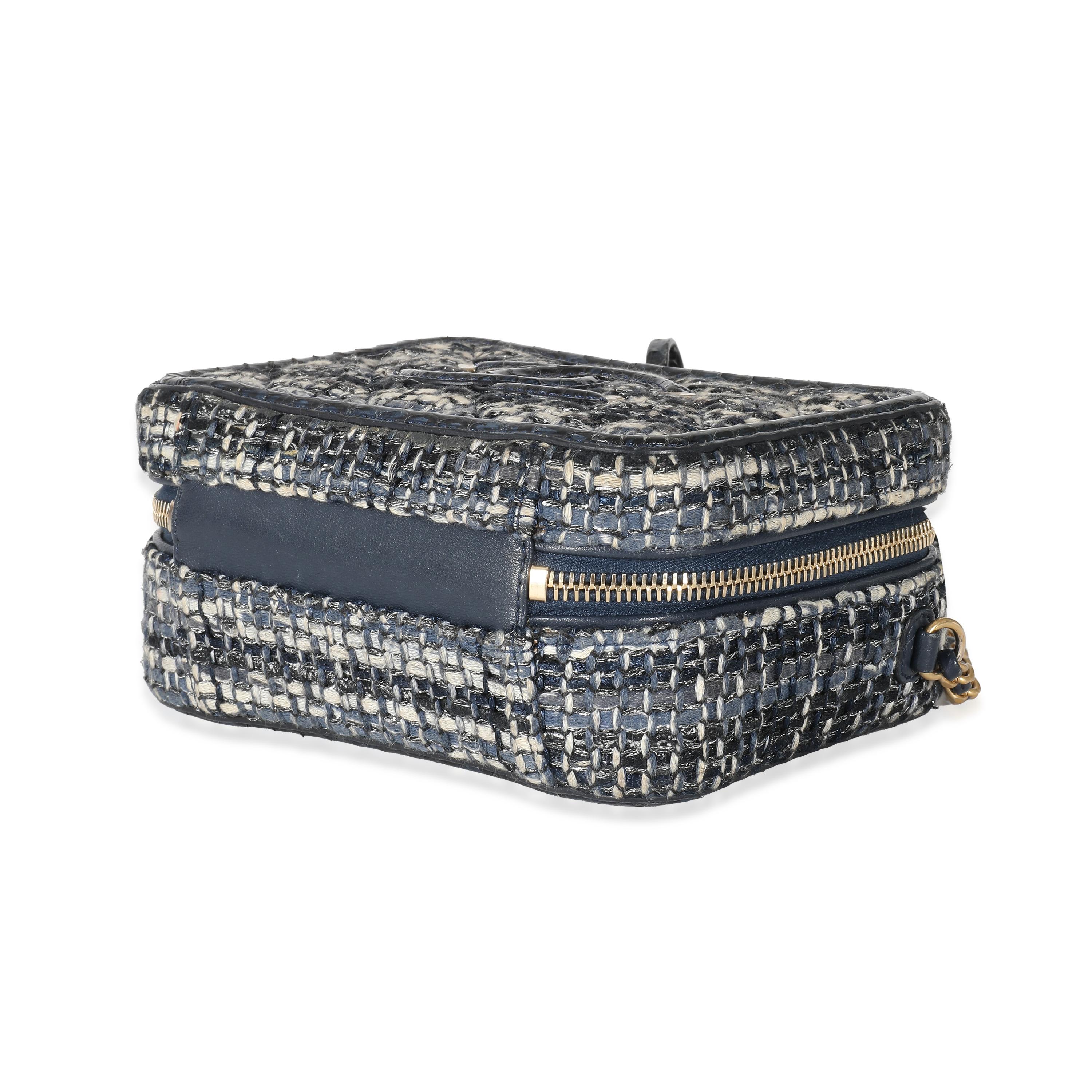 Chanel Navy Tweed Snakeskin Small CC Filigree Vanity Case For Sale 1