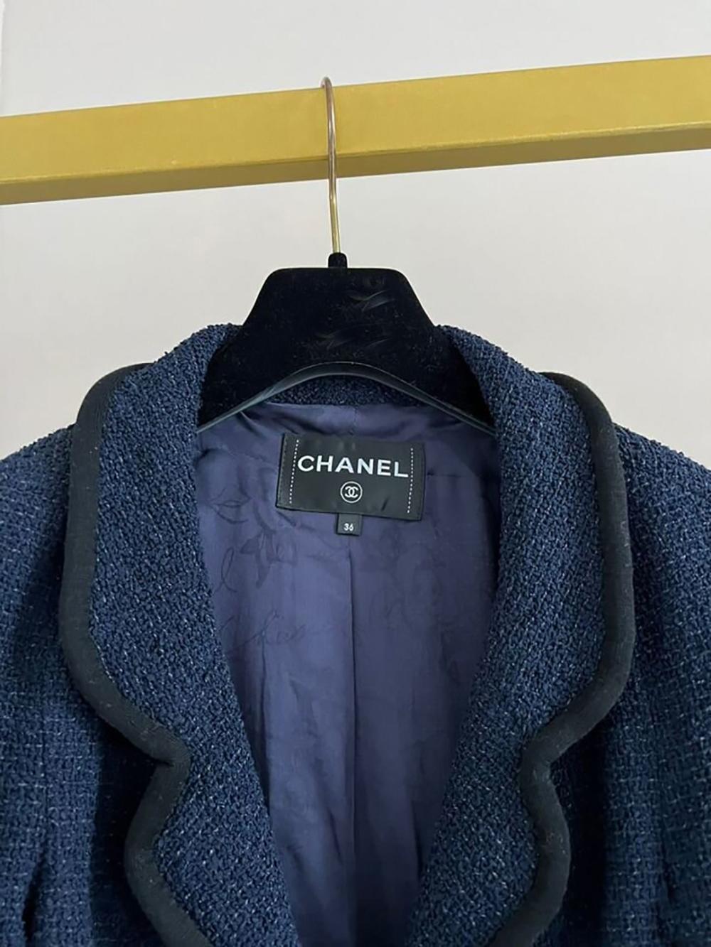 Chanel Navy Tweed Velcro Accents Jacket For Sale 3