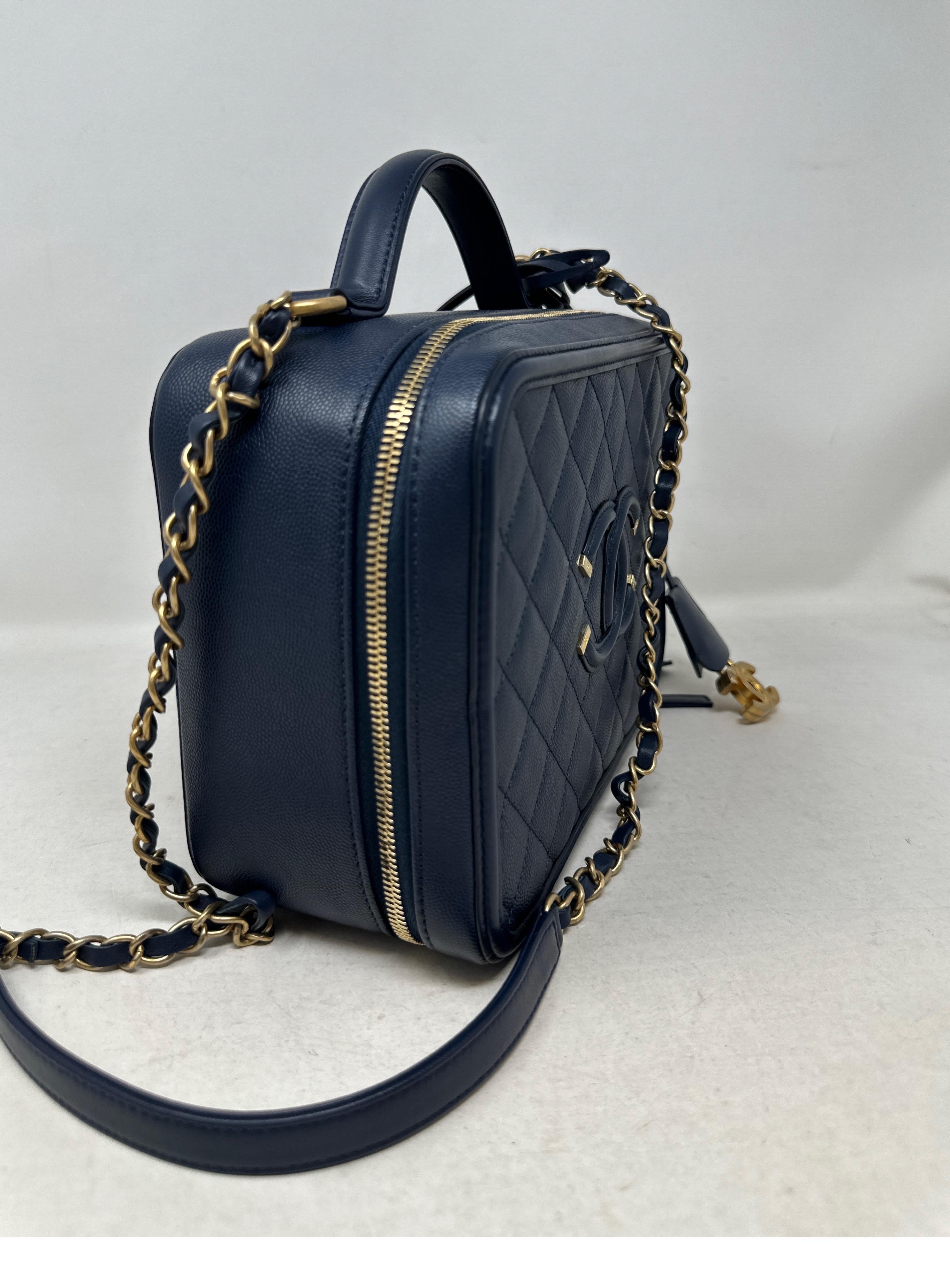 Chanel Navy Vanity Bag  For Sale 2