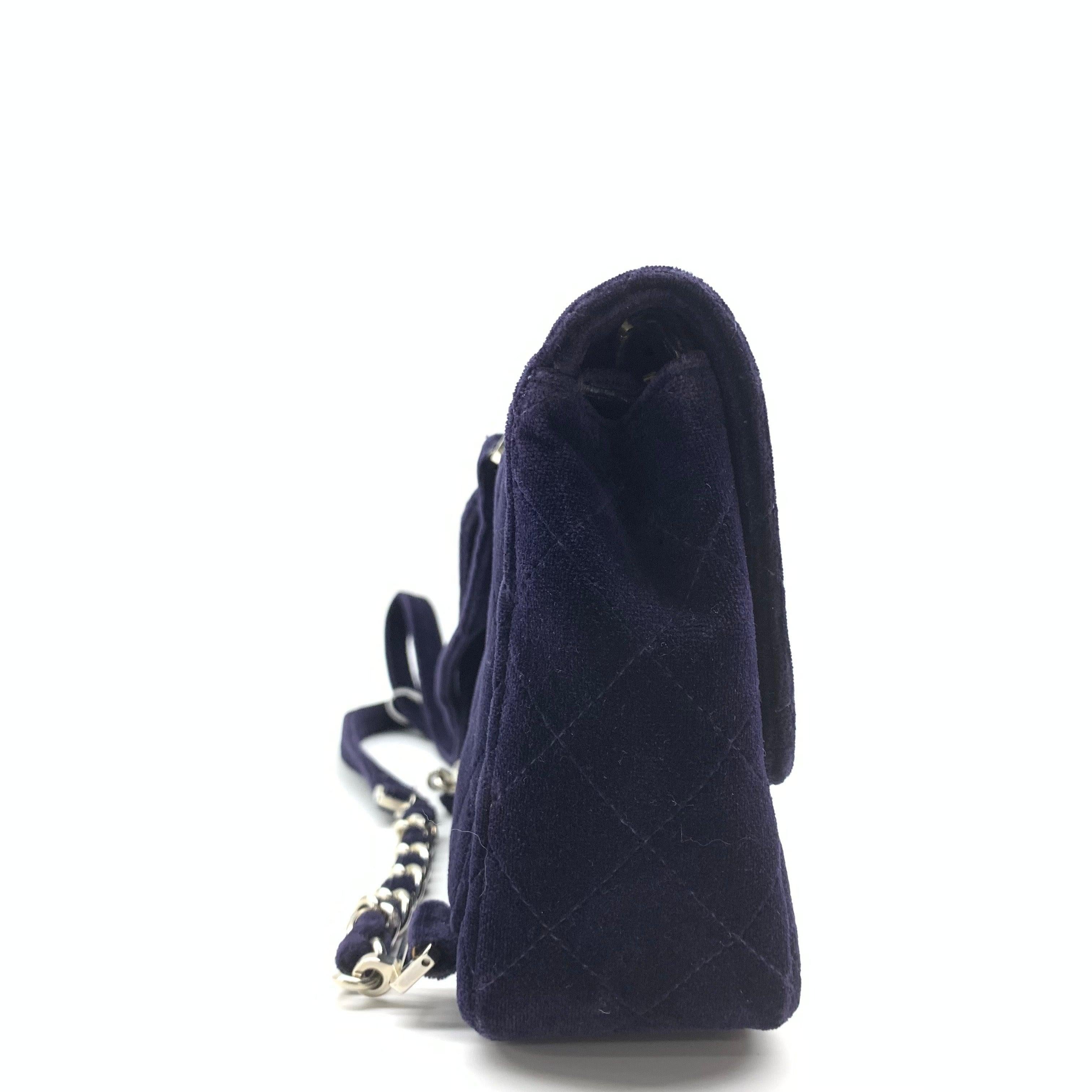 Chanel Navy Velvet Shoulder Flap Blackpack Vintage Silver HW, 1996 en venta 3