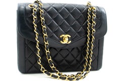 CHANEL NAVY Vintage Chain Shoulder Bag Lambskin Flap Quilted Purse