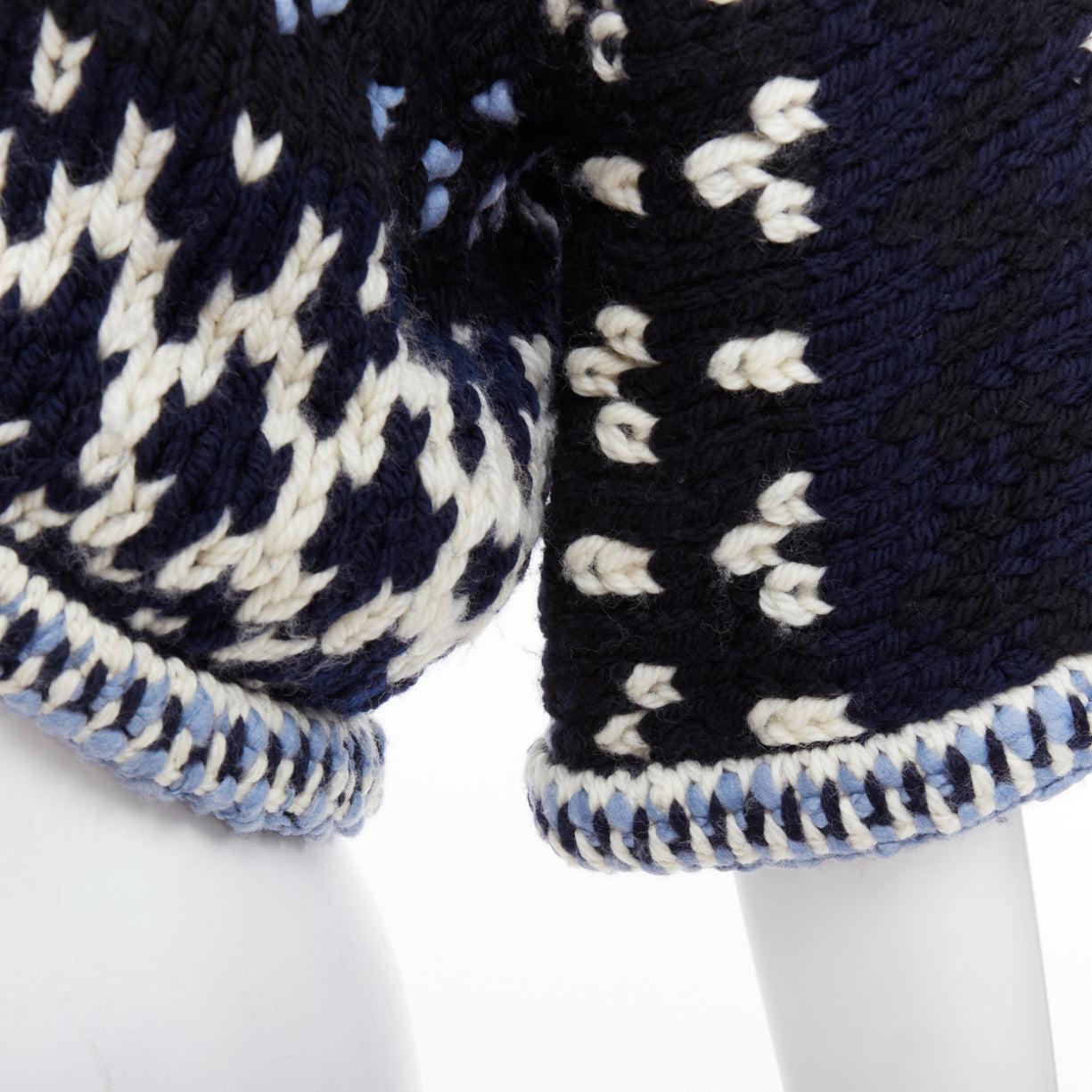 CHANEL navy white black wool braid trim cropped cardigan FR36 S For Sale 3