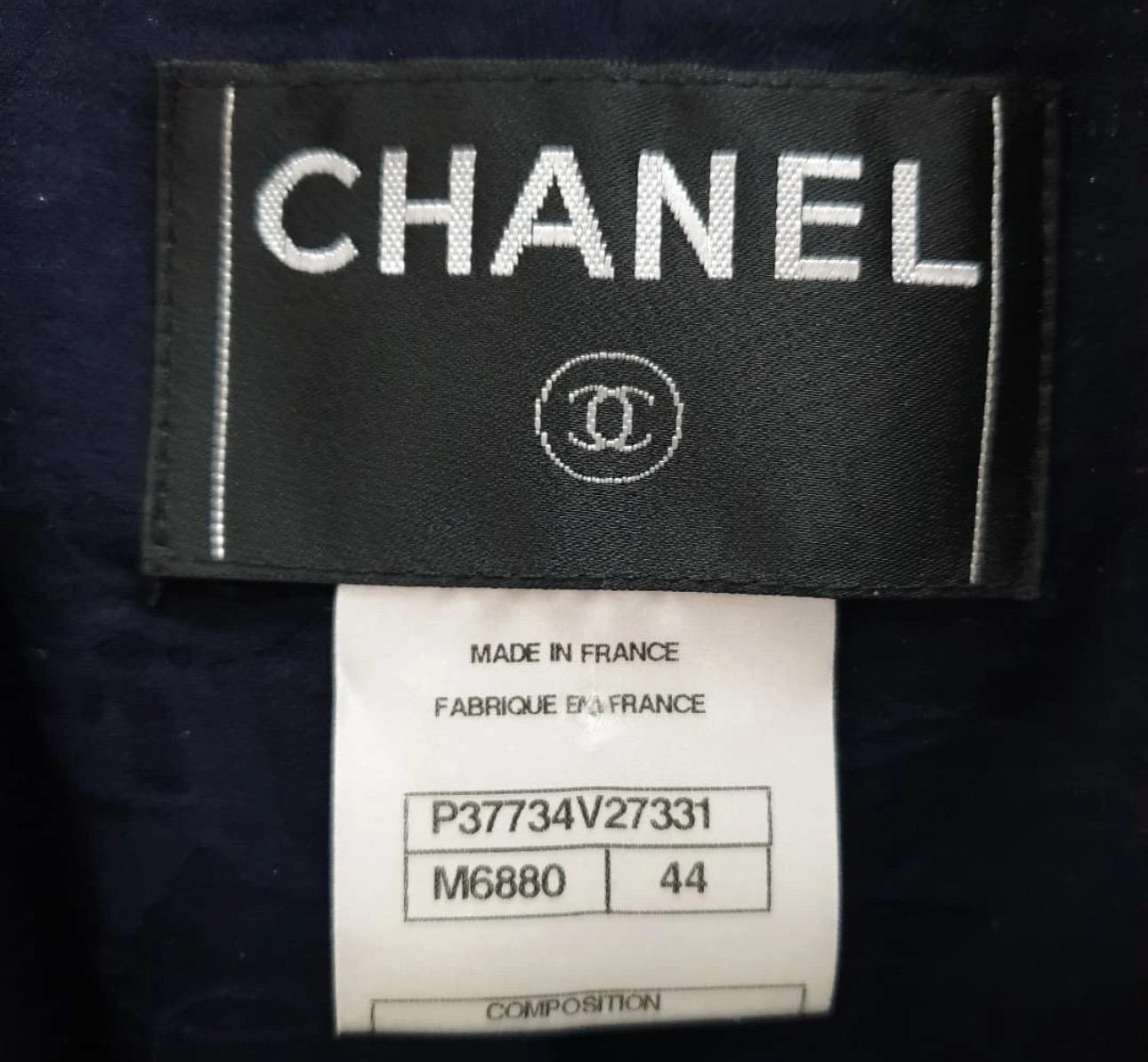CHANEL Navy/White Braid Trim Tweed Jacke Sz.44 (Schwarz) im Angebot