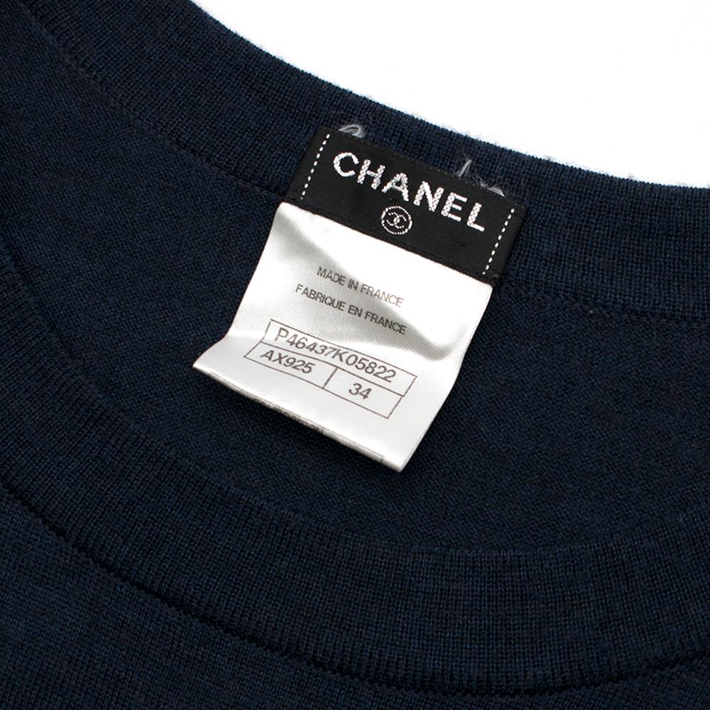 Chanel Navy Wool Jumper W/ CC Badge XS 34 FF In New Condition In London, GB