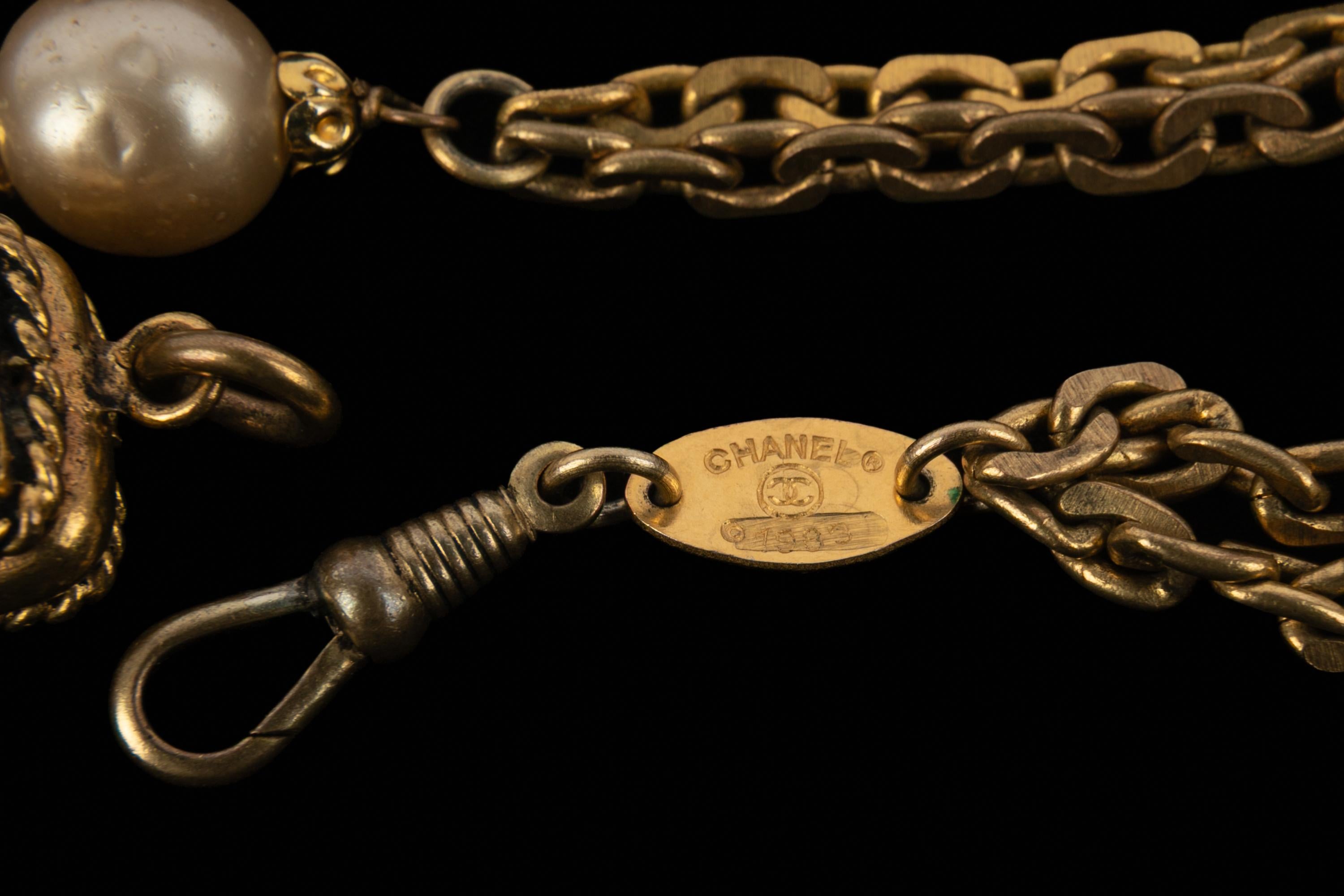 Chanel Halskette 1983 im Angebot 2