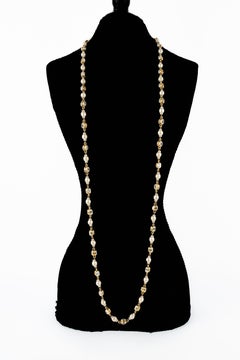 Chanel necklace 1985