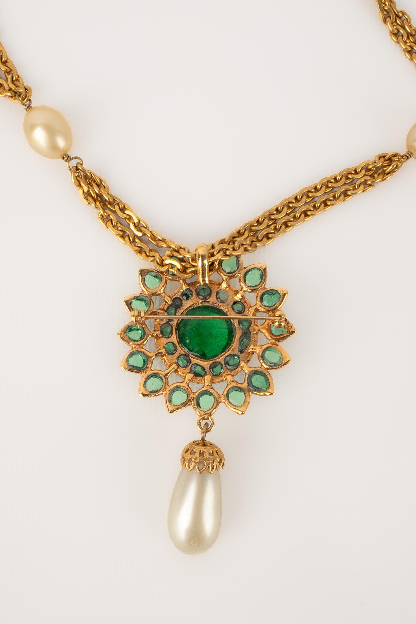 Chanel Collier d'automne 1996 Pour femmes en vente